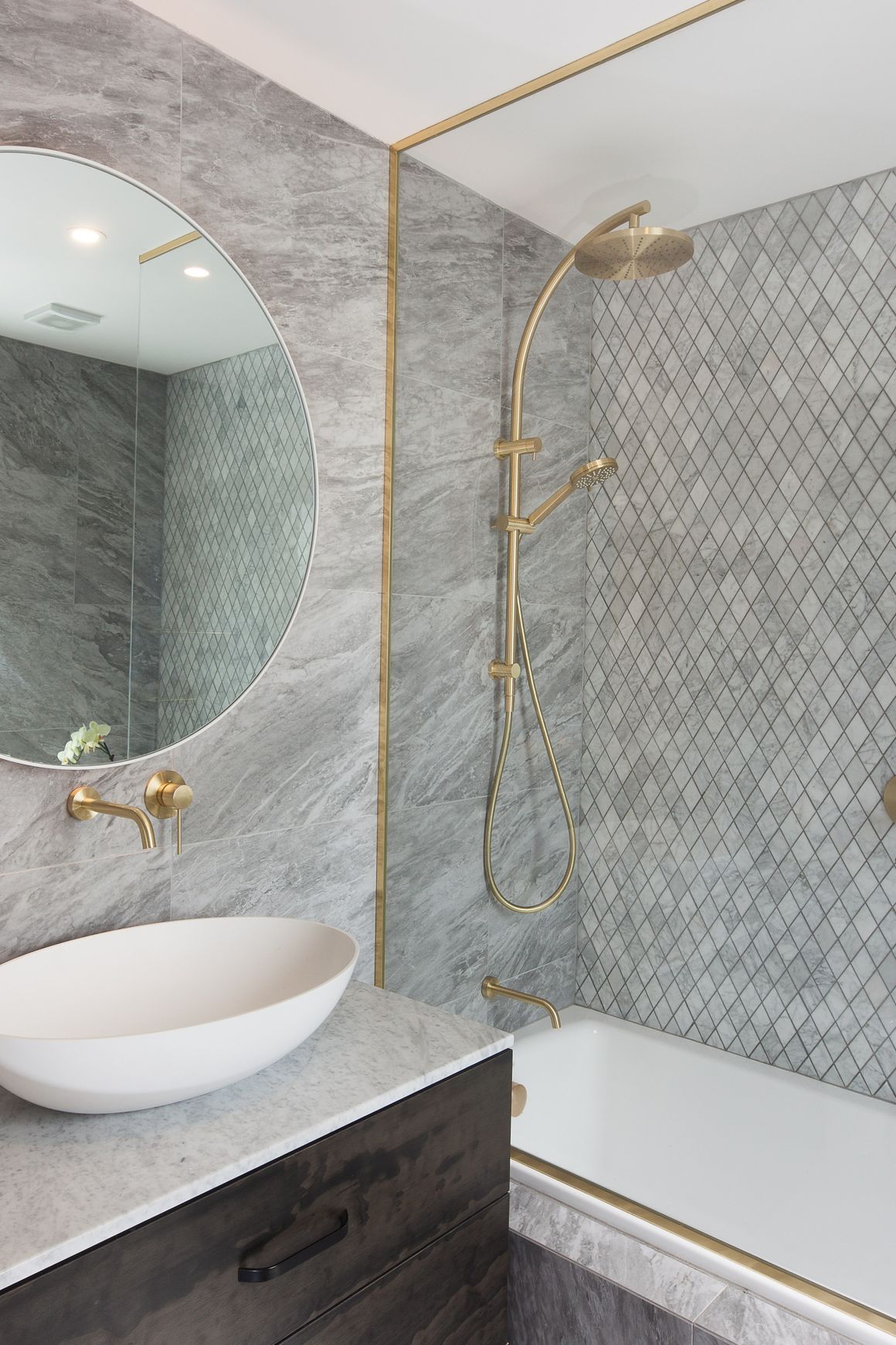 Frameless Glass Showers