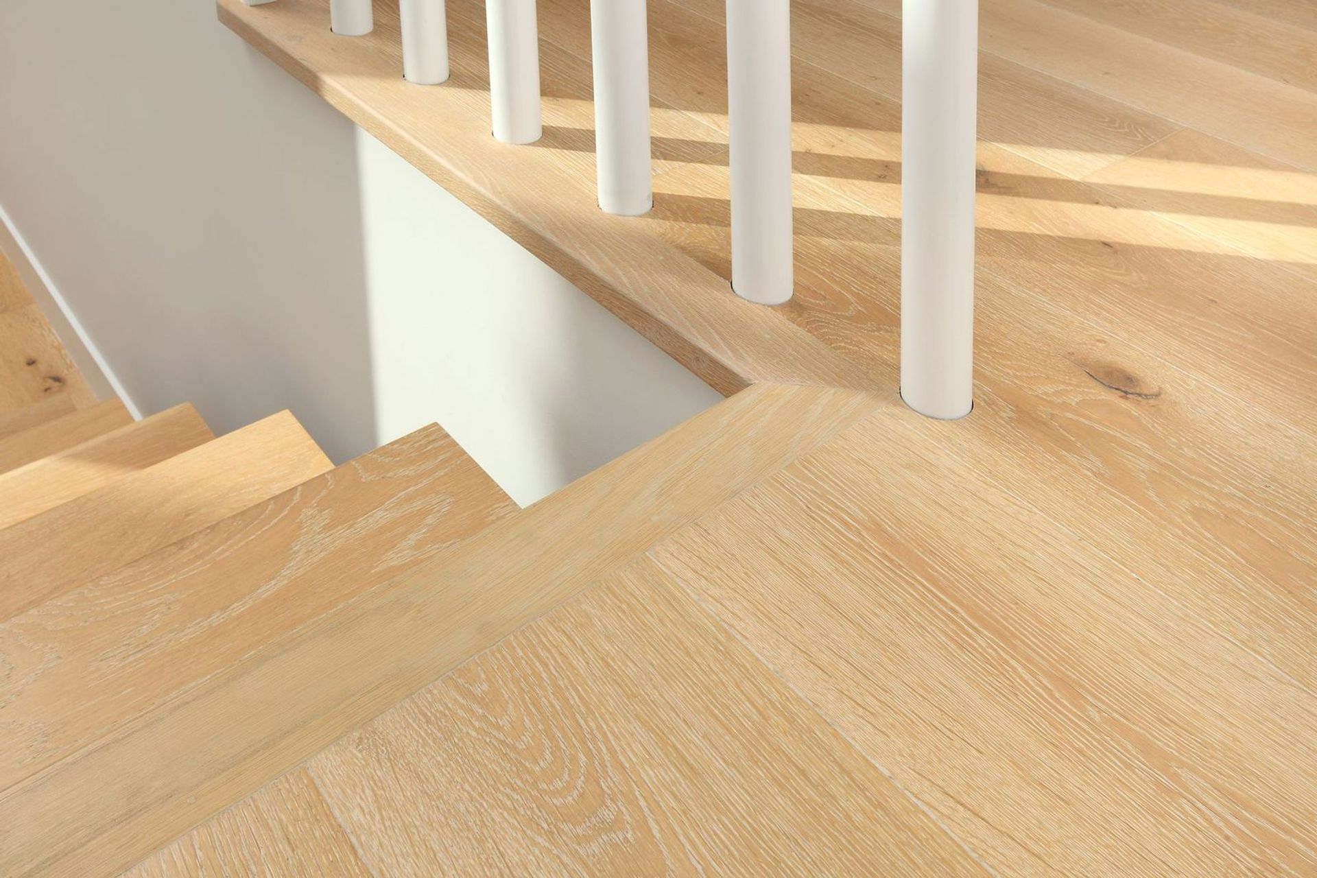 HURFORD'S supplied Freedom Flooring Elegant Oak White Wash 