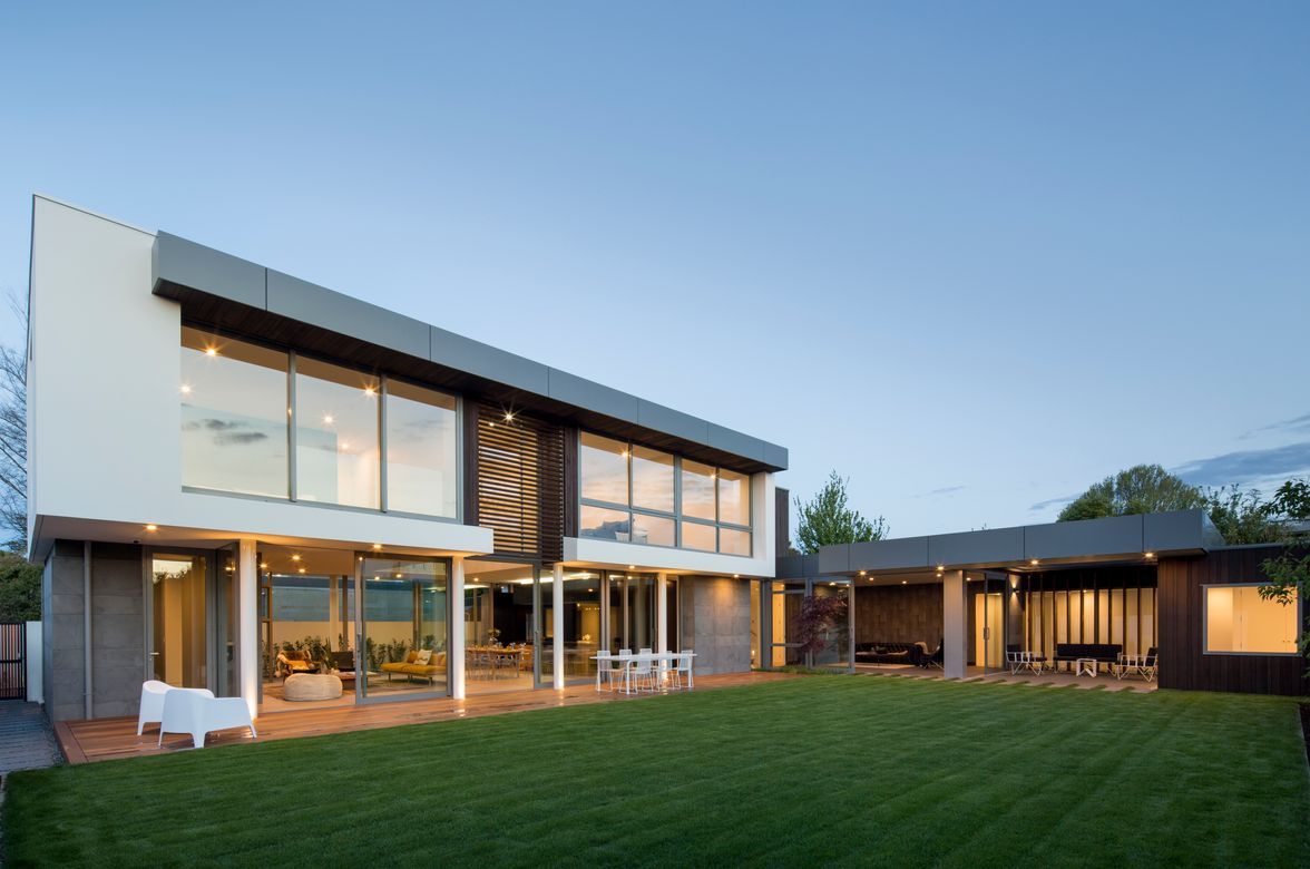 A garden house in the garden city