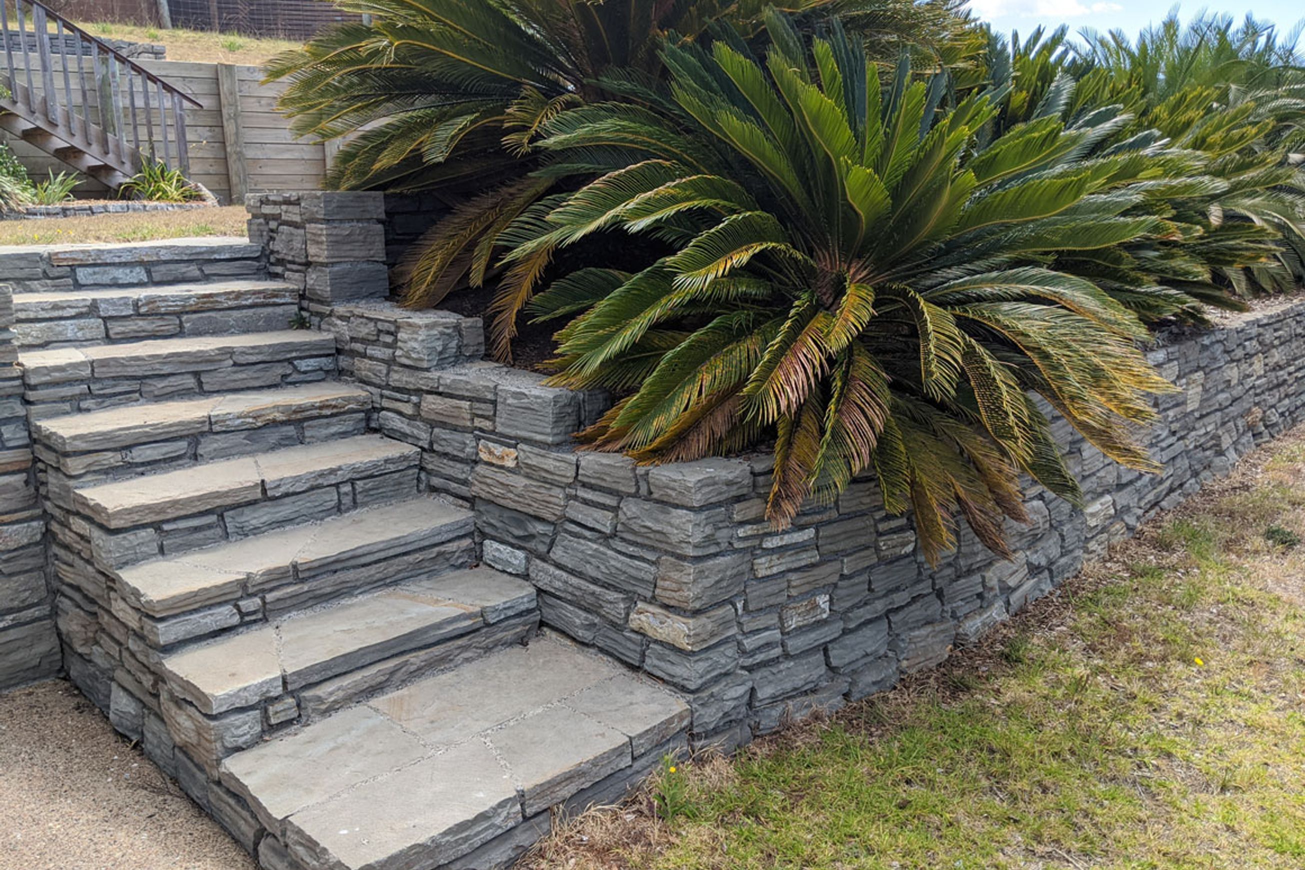 Paradise Stone Stepping Stones and Flagstones