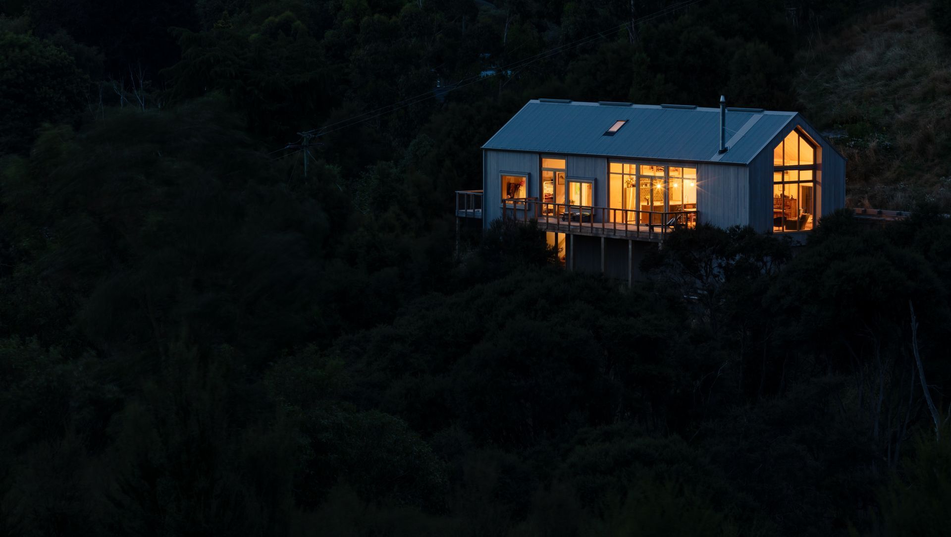 Governors Bay House banner
