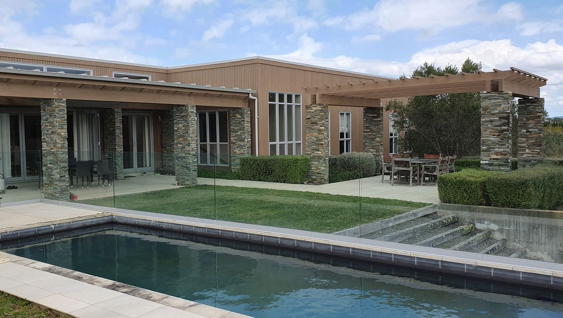 Green Road House banner