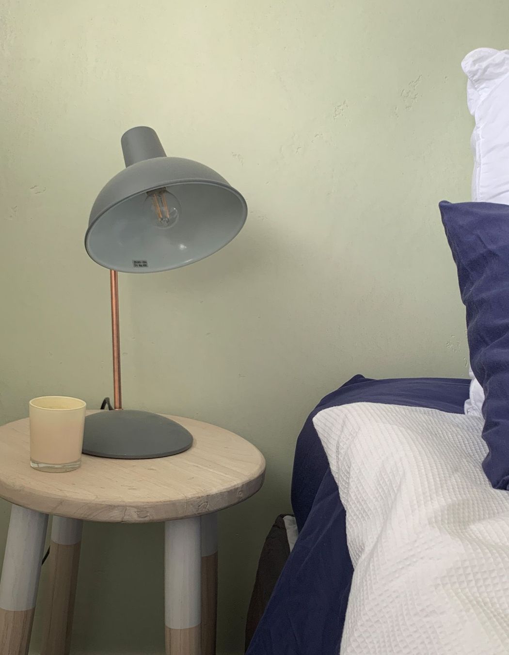 Stone finish that seems to be sanded over time