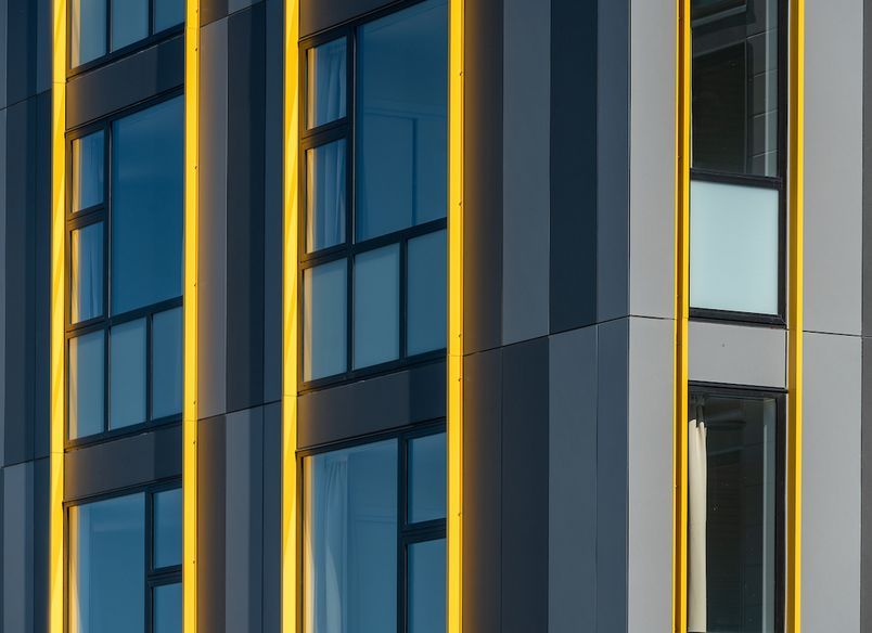 Hanson St Apartments