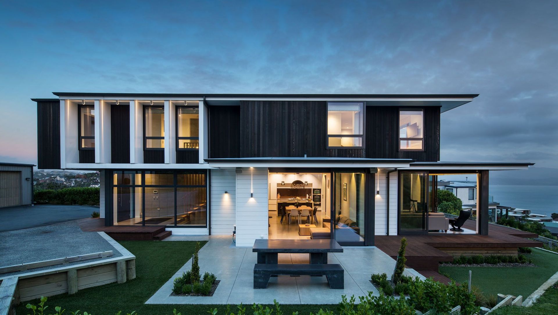 Harbour House banner