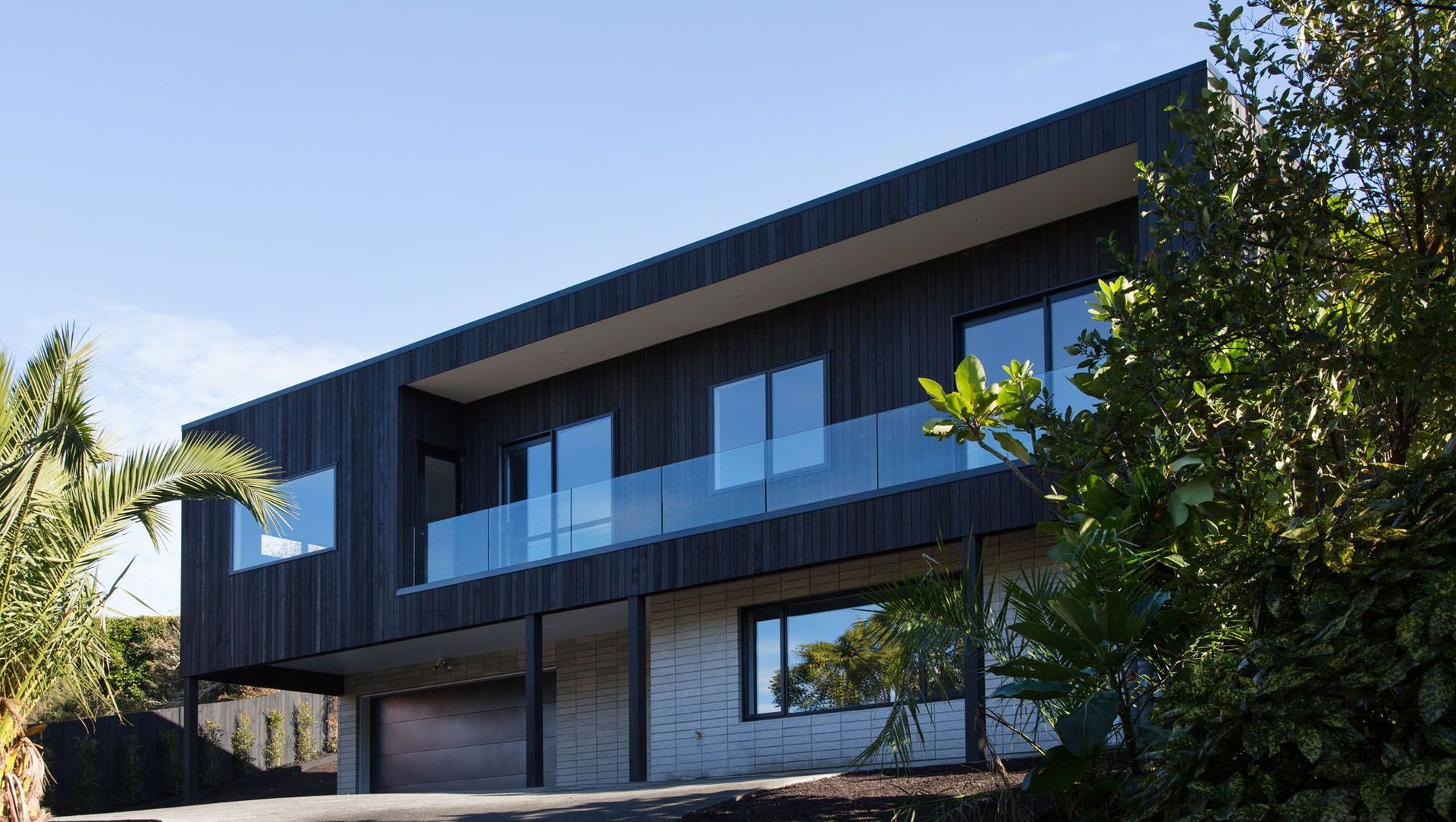 Heathcote Road, Castor Bay banner