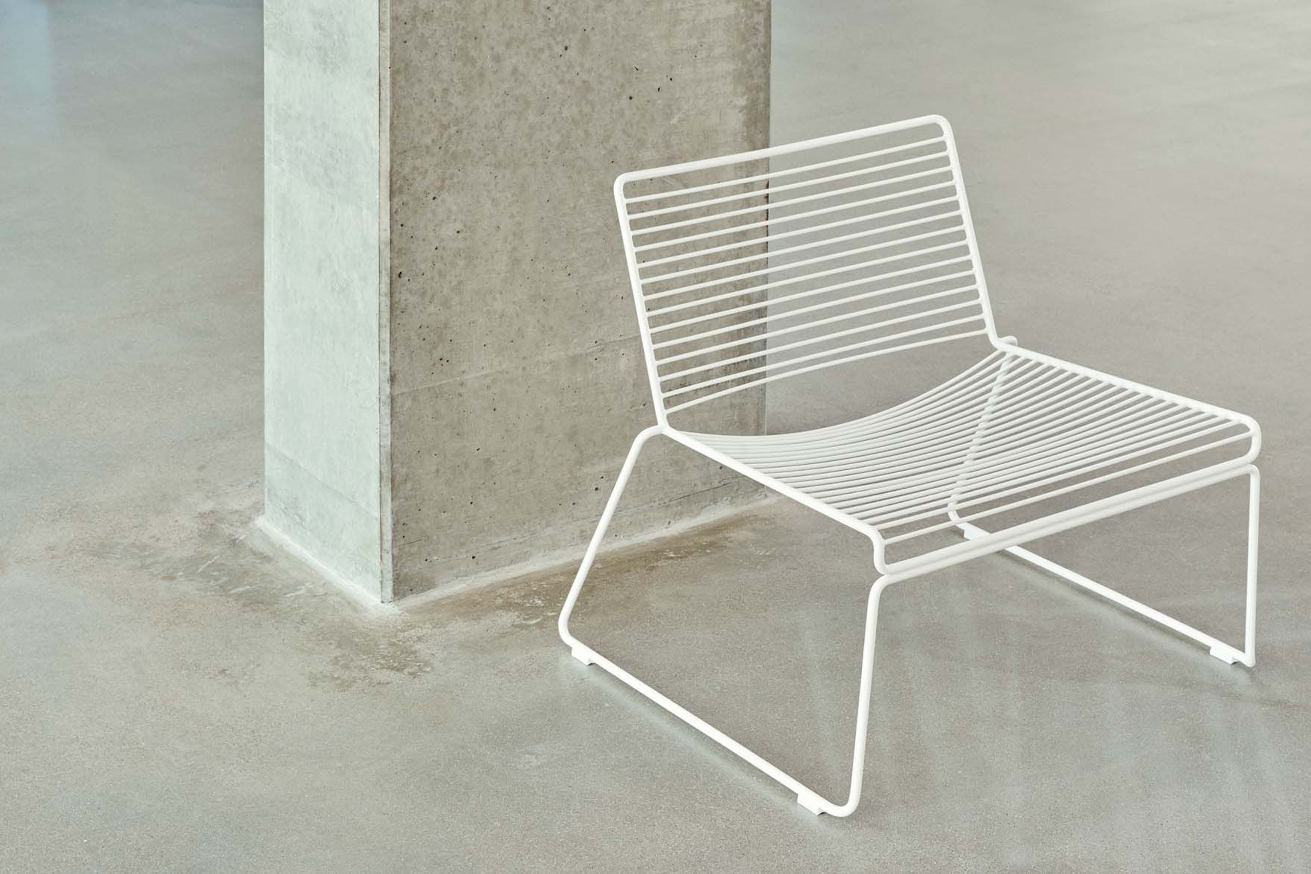 Hee Outdoor Lounge Chair by HAY