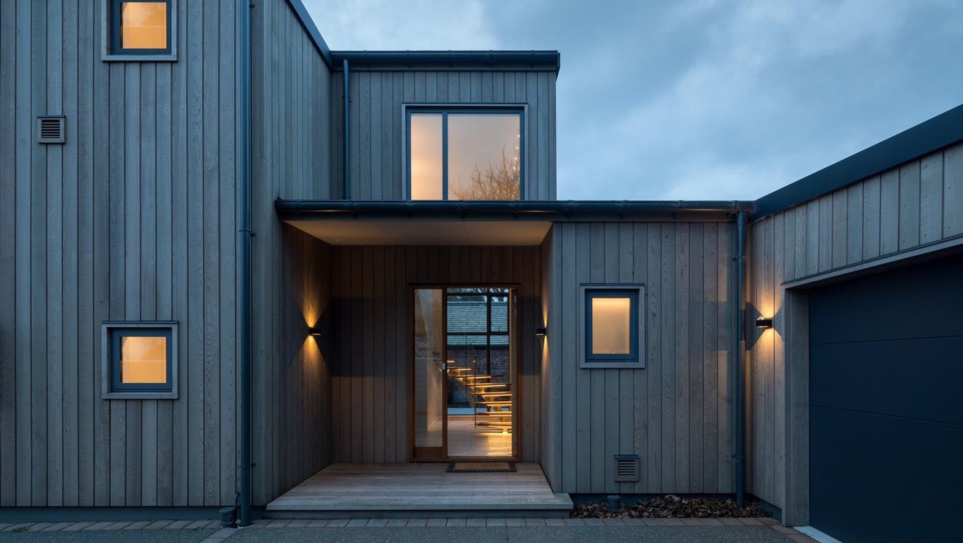 Helmores Residence banner