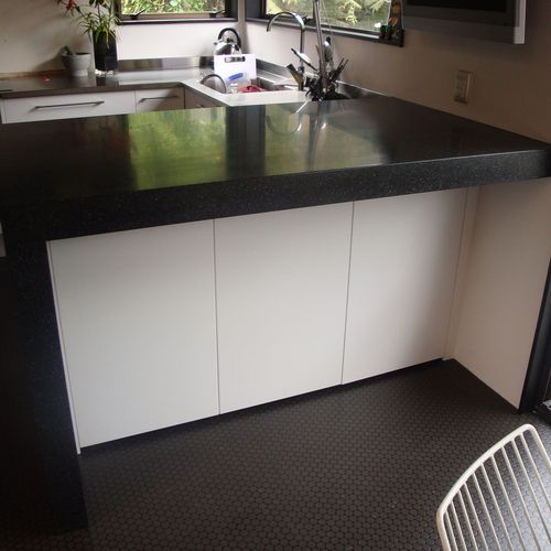 Hi-Macs Solid Surface Tops