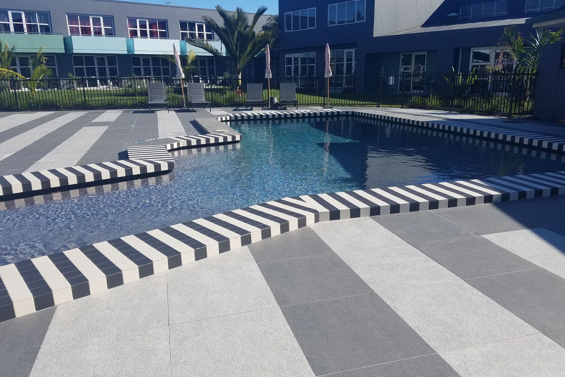 BASALTO GRIGIO STRUCTURED TILE + PIETRA DI LUSERNA STRUCTURED, TOPCER DECORATIVES