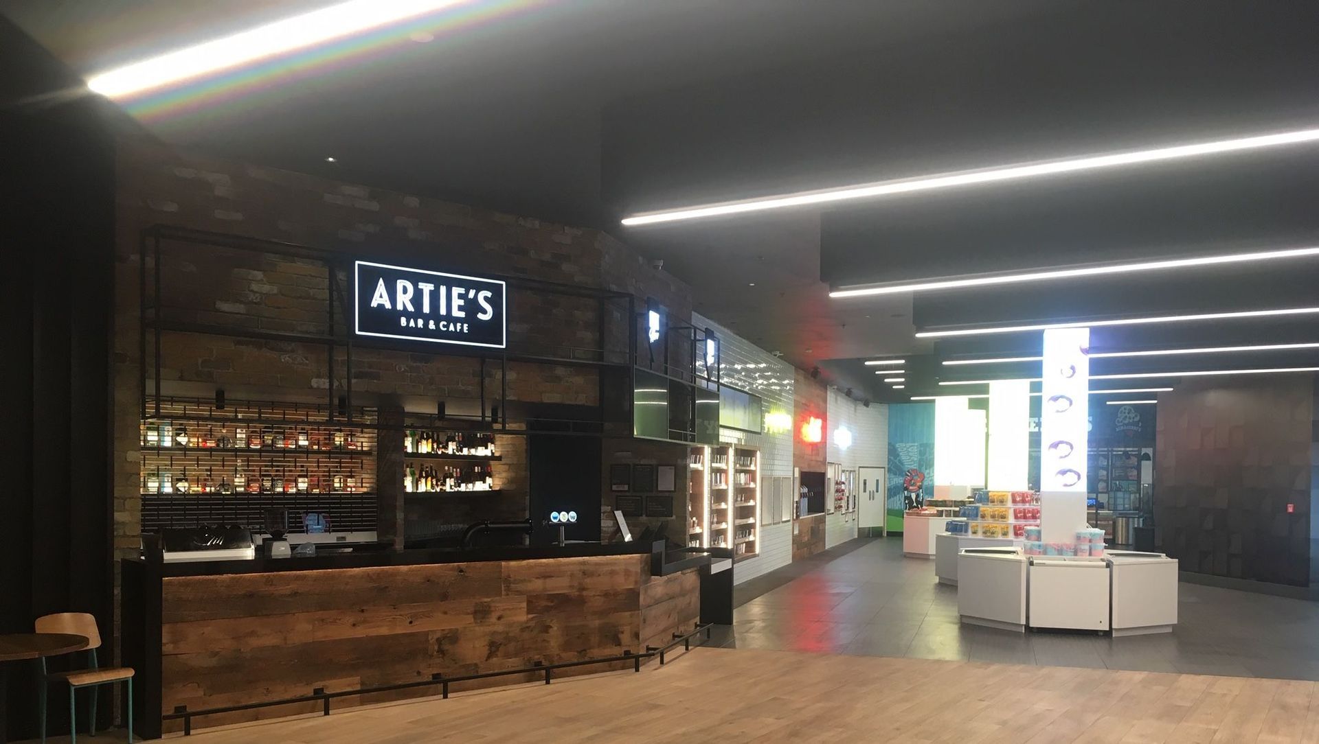 HOYTS, Sylvia Park Mall banner