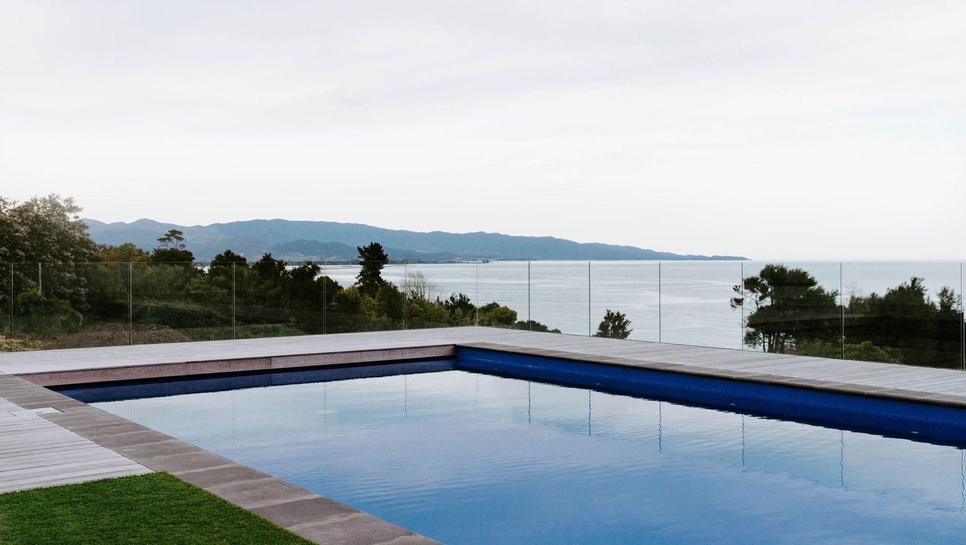 Kina Peninsula House banner