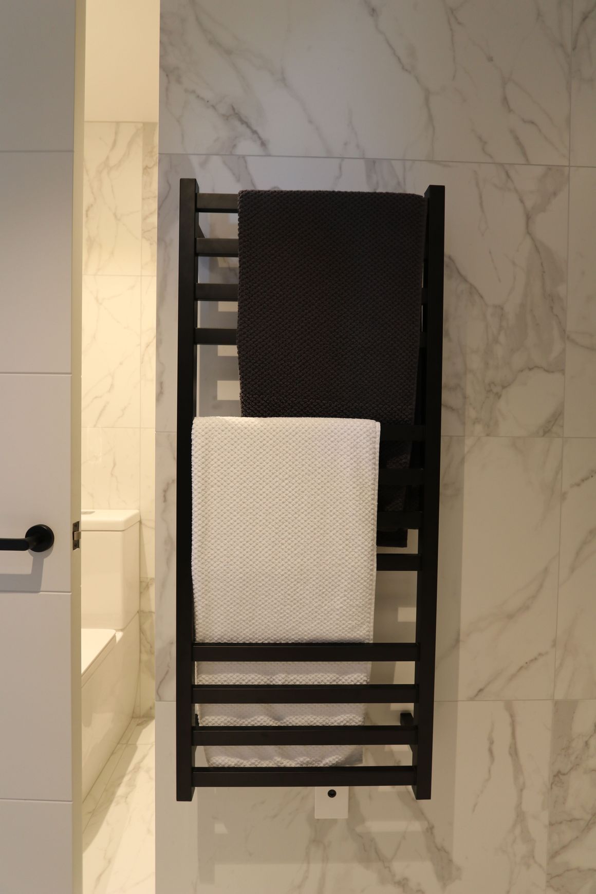 Code 12-Volt Square Heated Towel Ladder