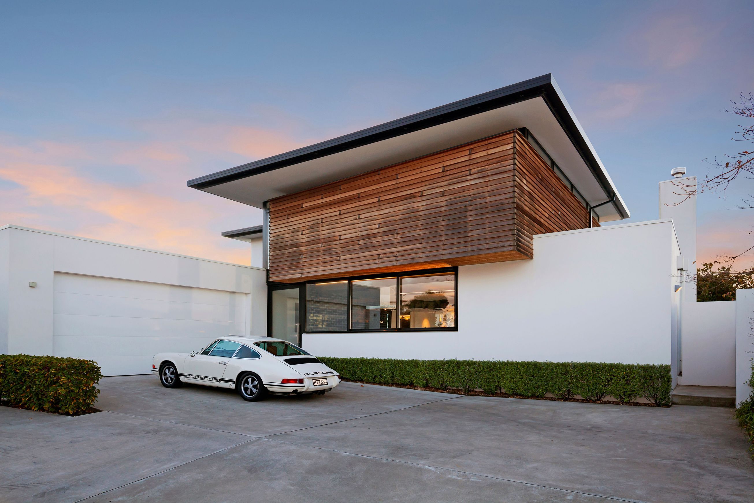 INTEGRA Lightweight Concrete Facade System