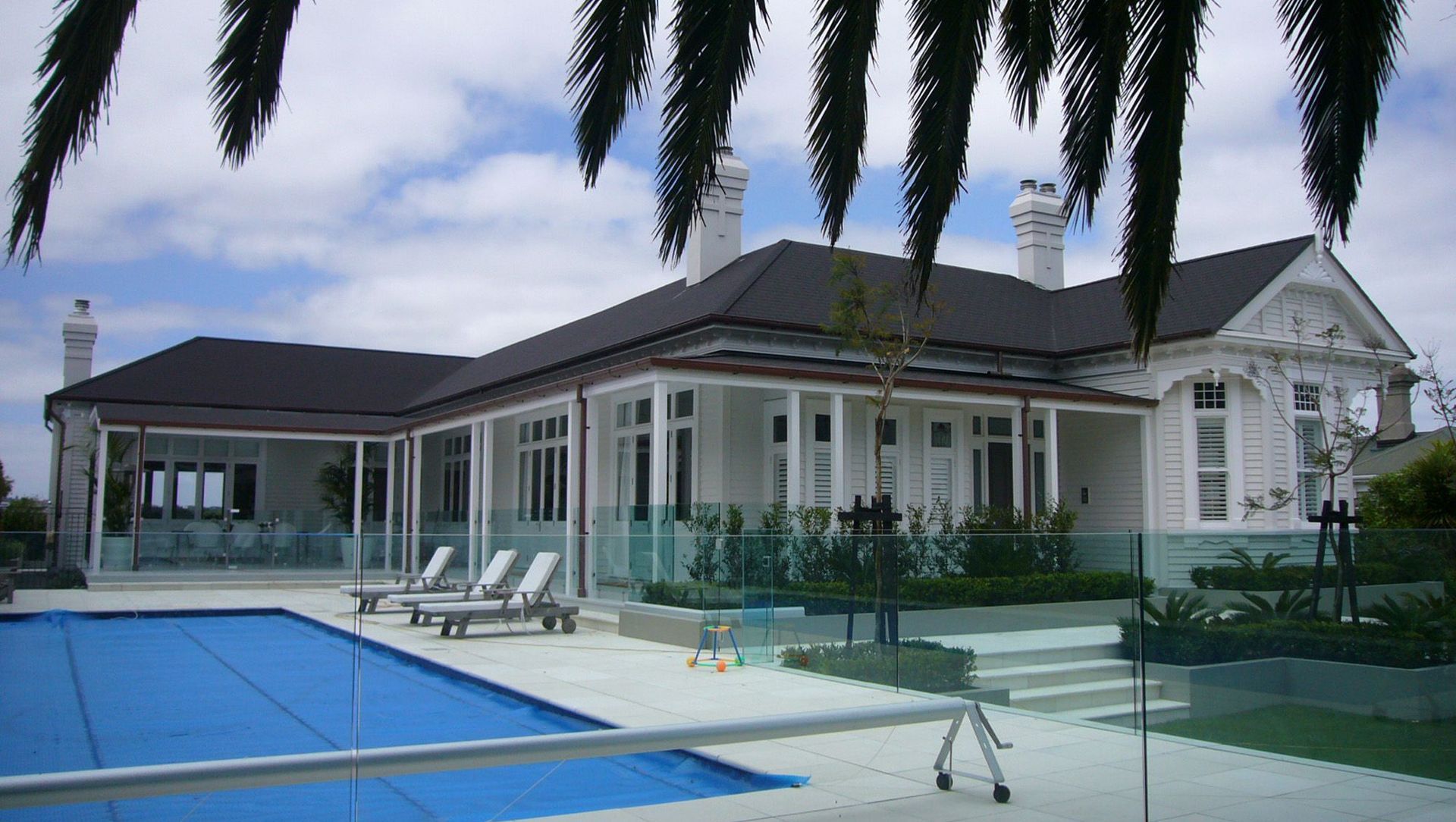 Jervois Road Home banner