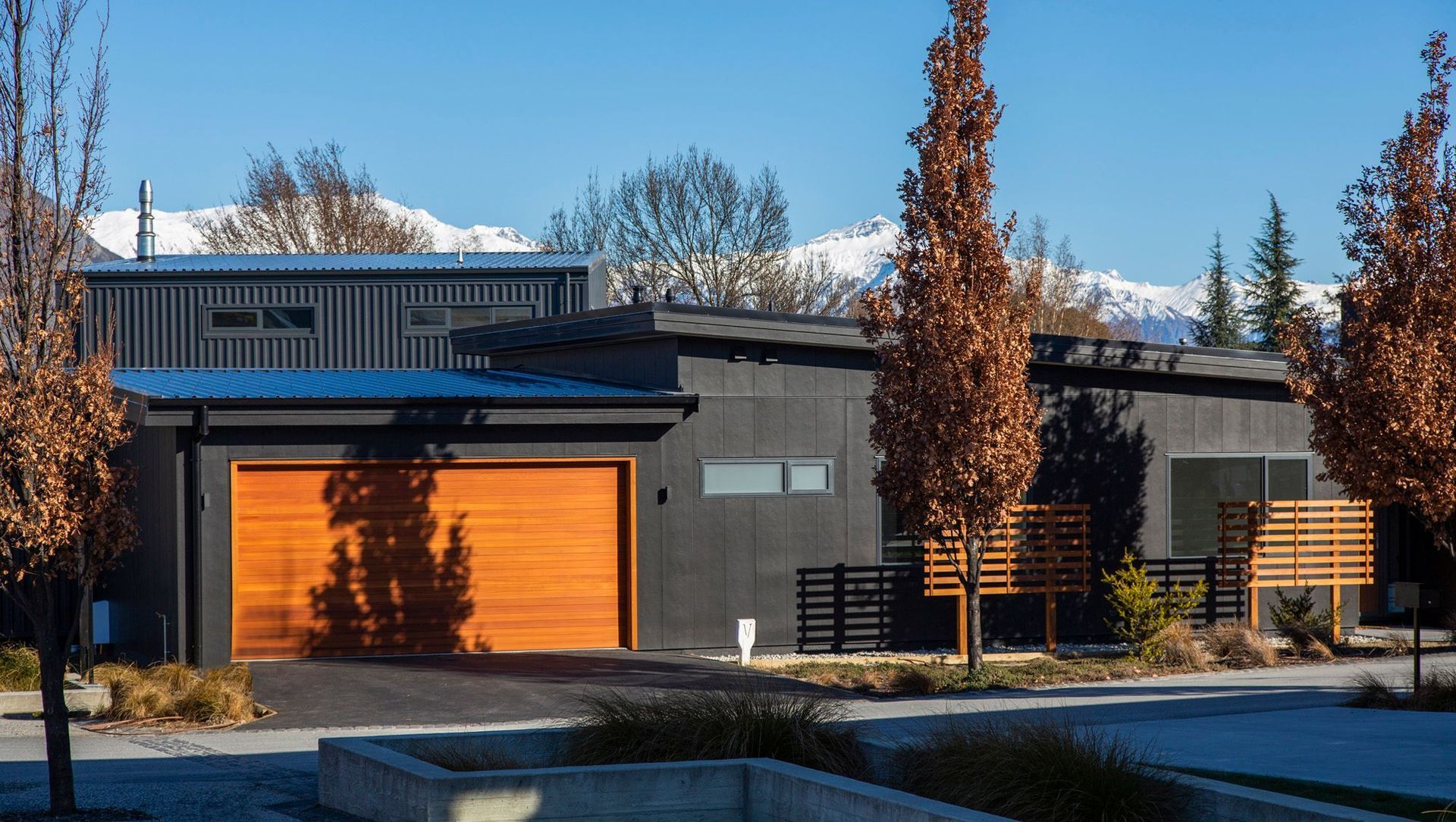 Kapuka Lane Home banner