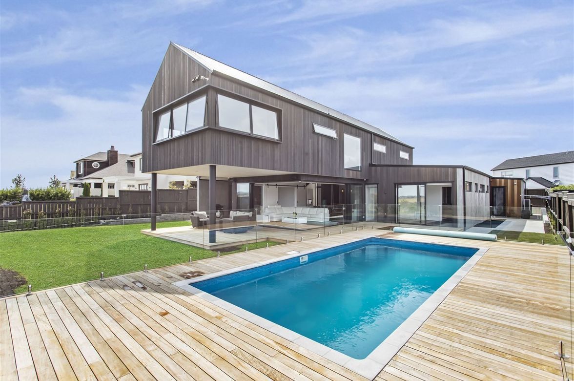 Karaka House