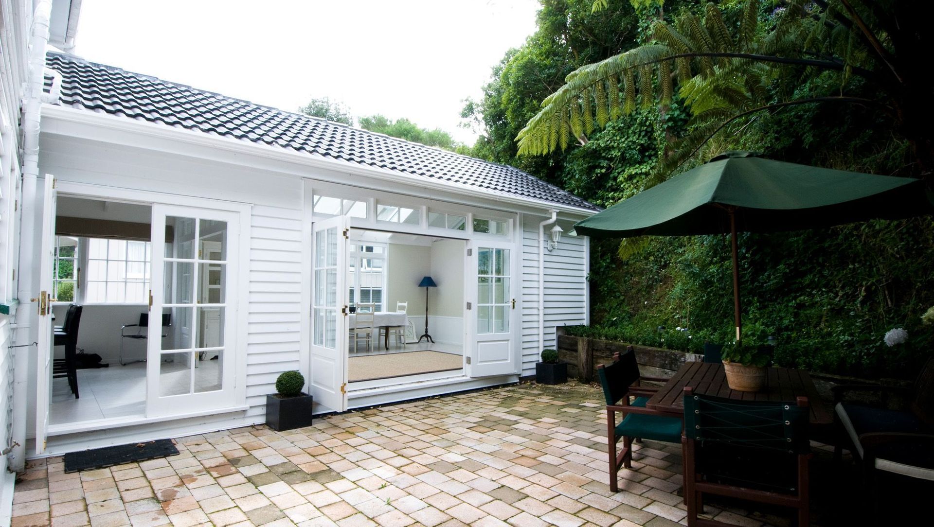 Khandallah Garden Room banner