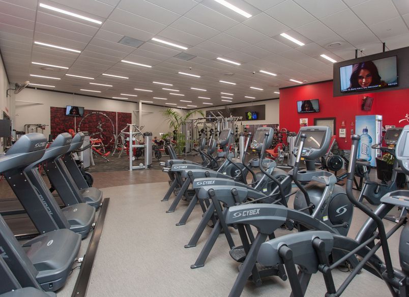 Kingsbeer Construction + Snap Fitness