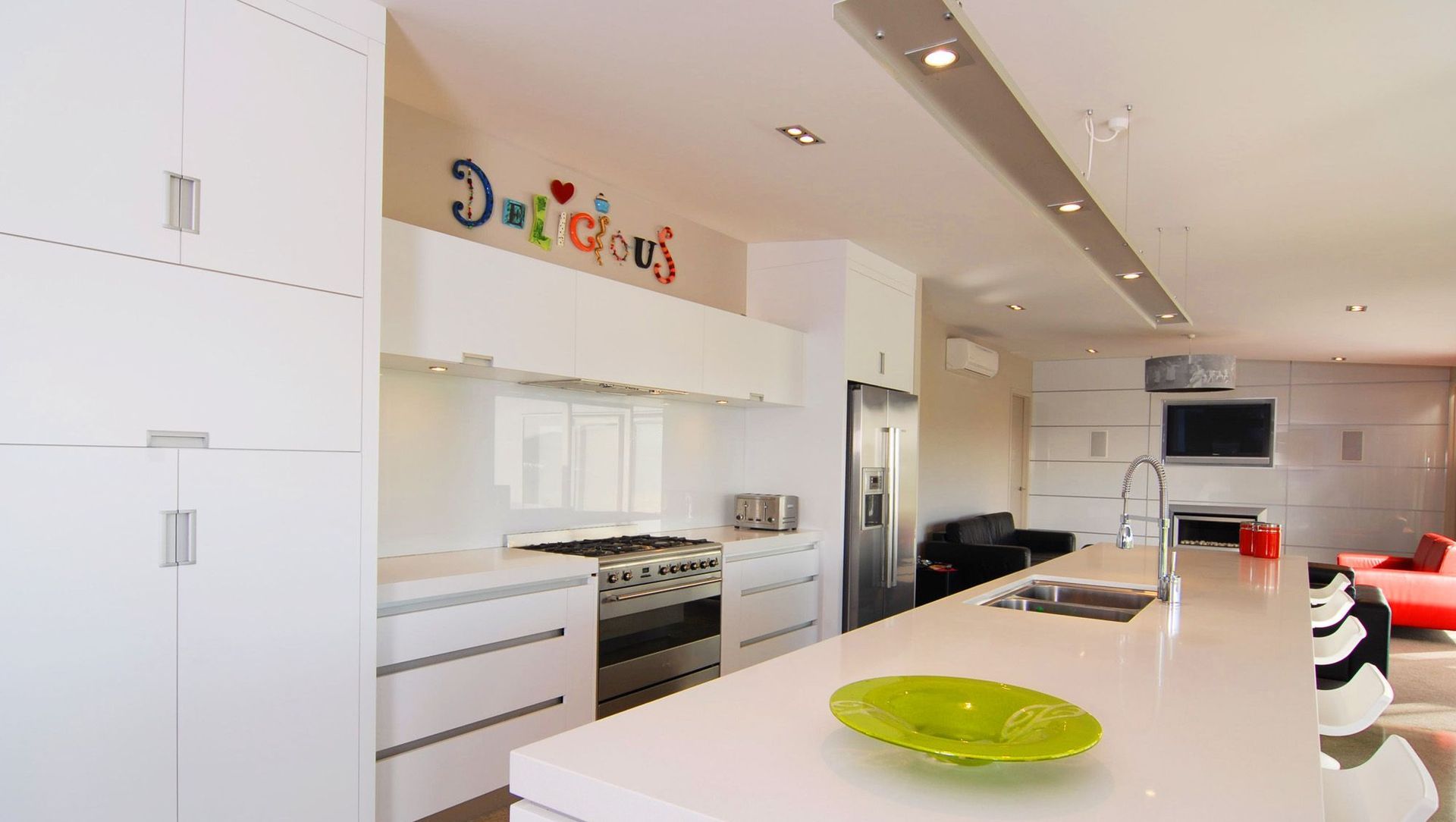 Kitchen and Vanity banner