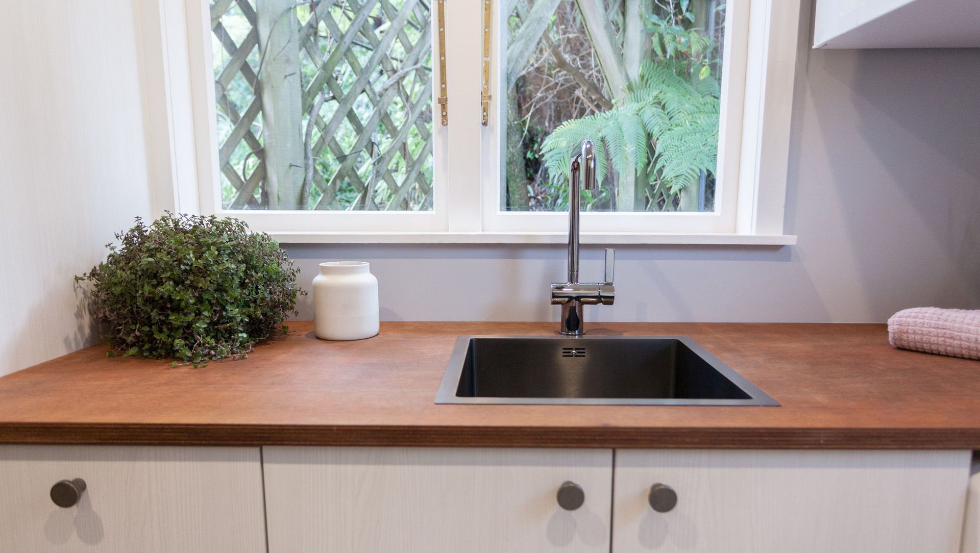 Korokoro Laundry banner