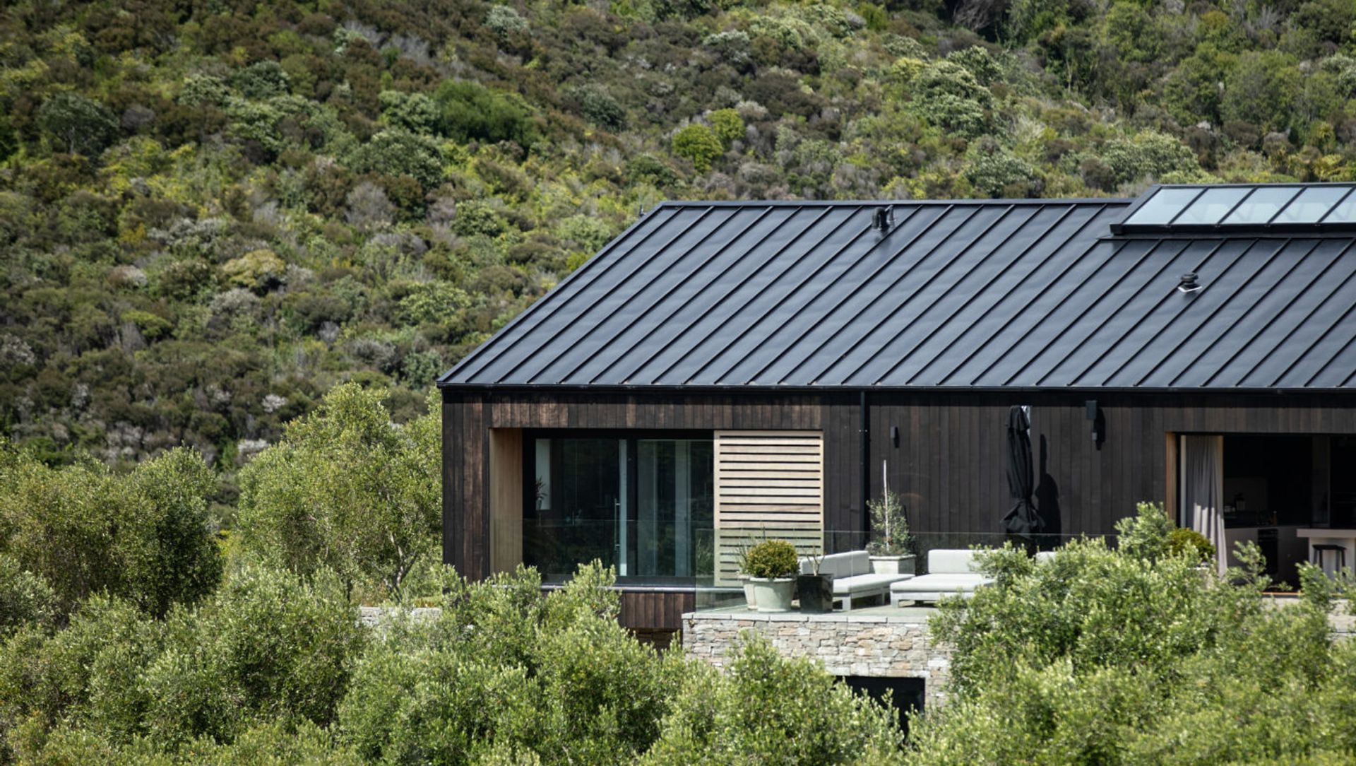 Korora Grove, Waiheke banner