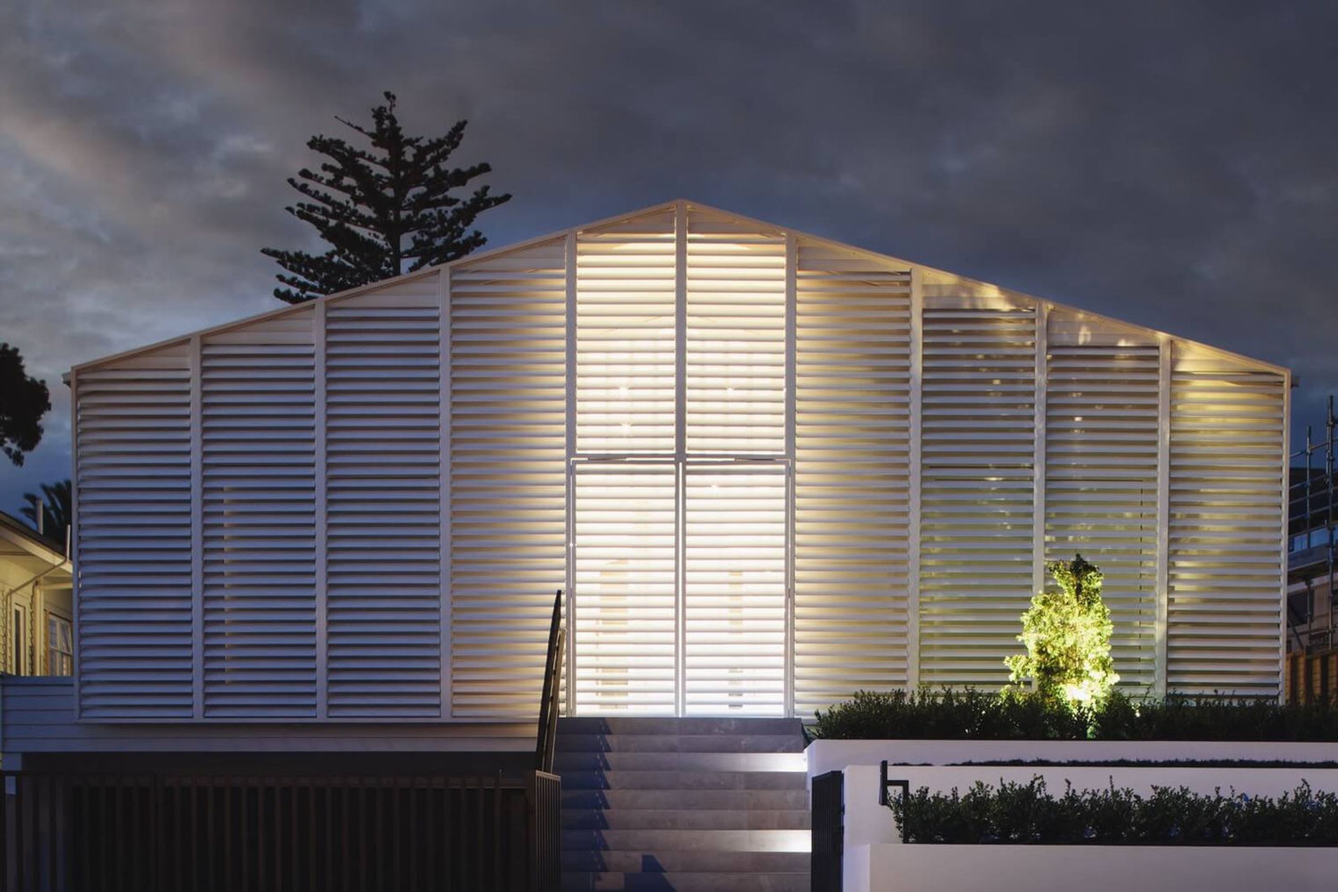 Locarno Operable Horizontal Louvres