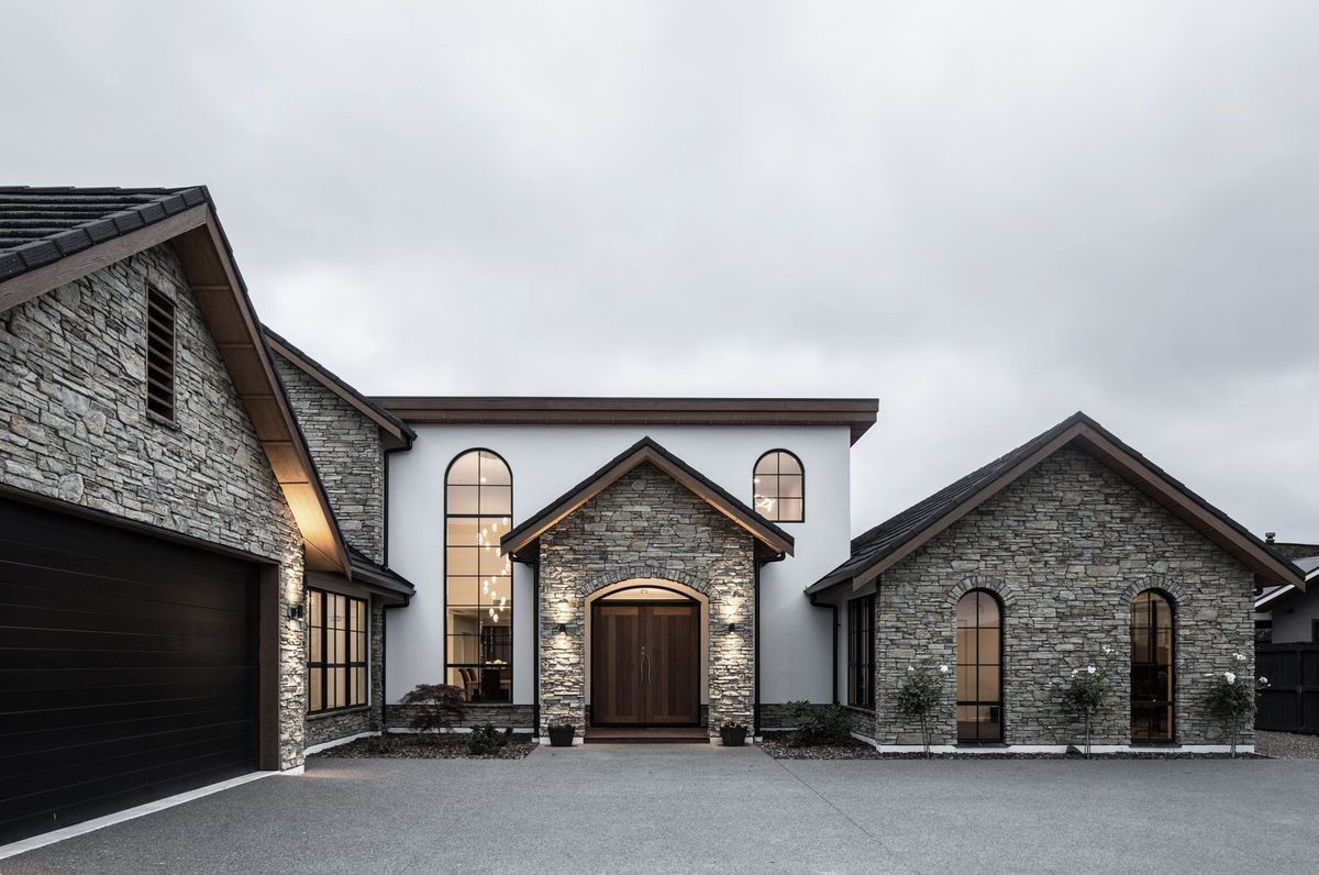 Lakeside Retreat