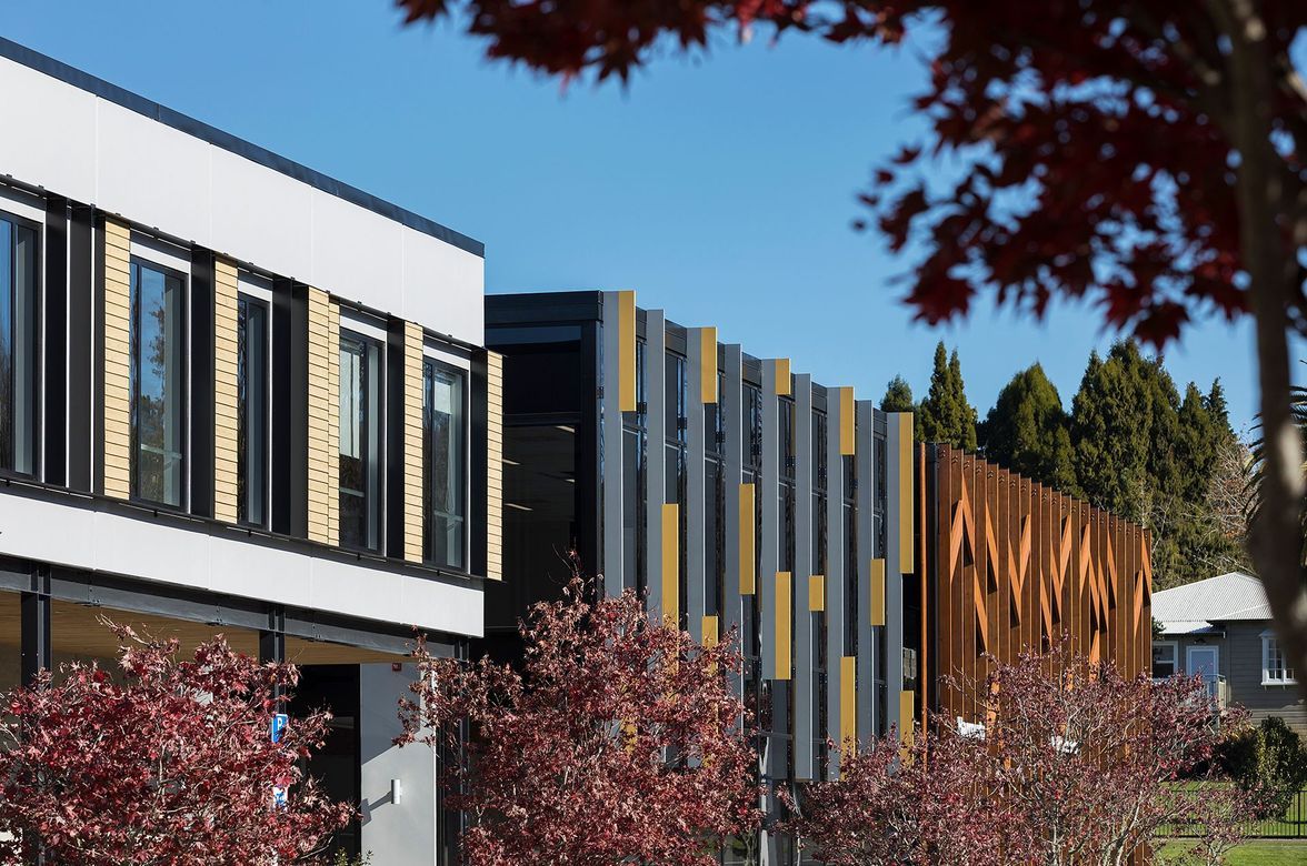 Lakesyde Business Centre