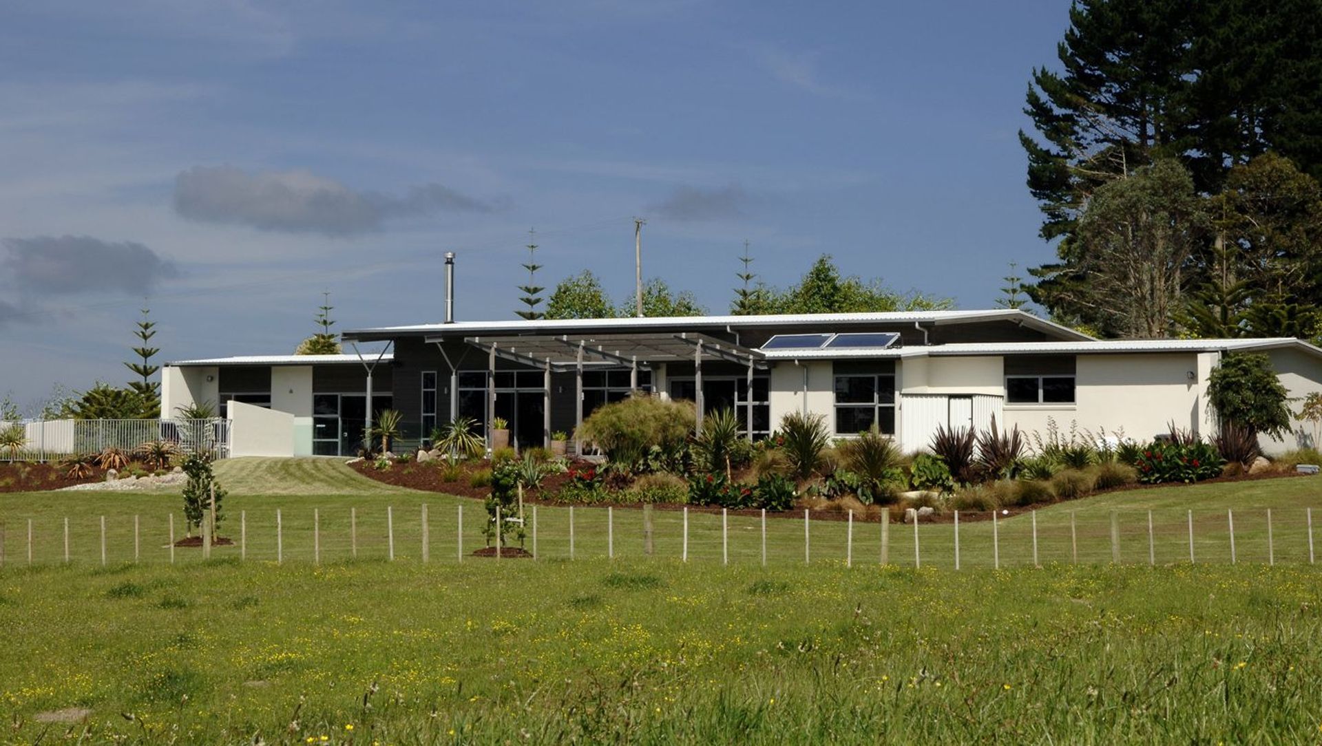 Lennon Access Home banner