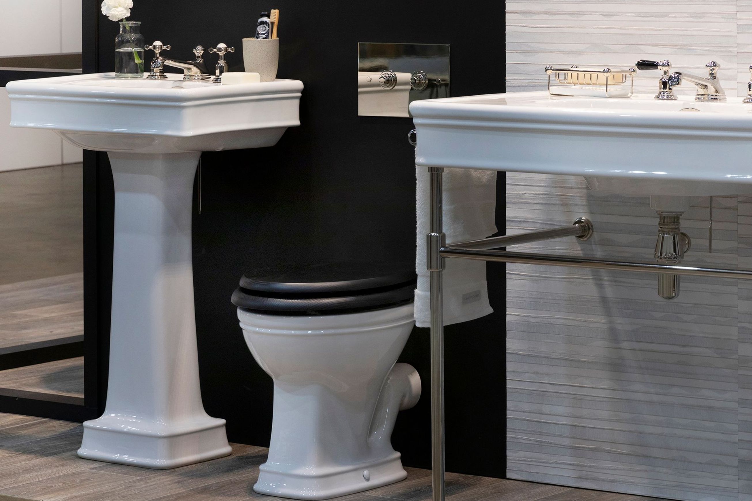 Lonsdale 860mm Basin on Metal Basin Stand
