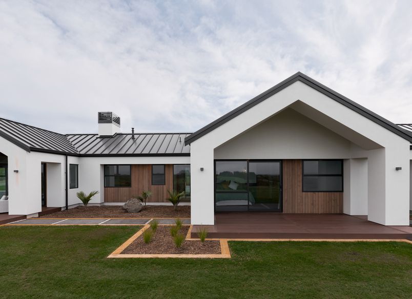 Macrocarpa Masterpiece