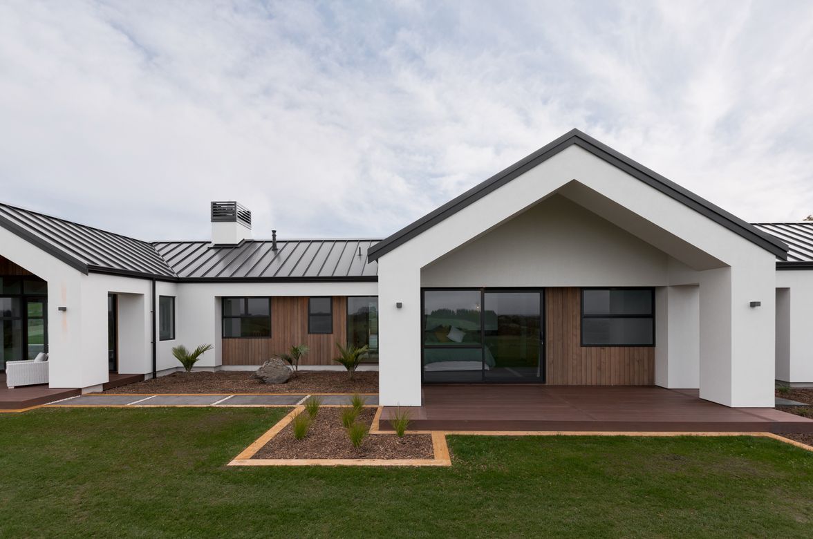 Macrocarpa Masterpiece