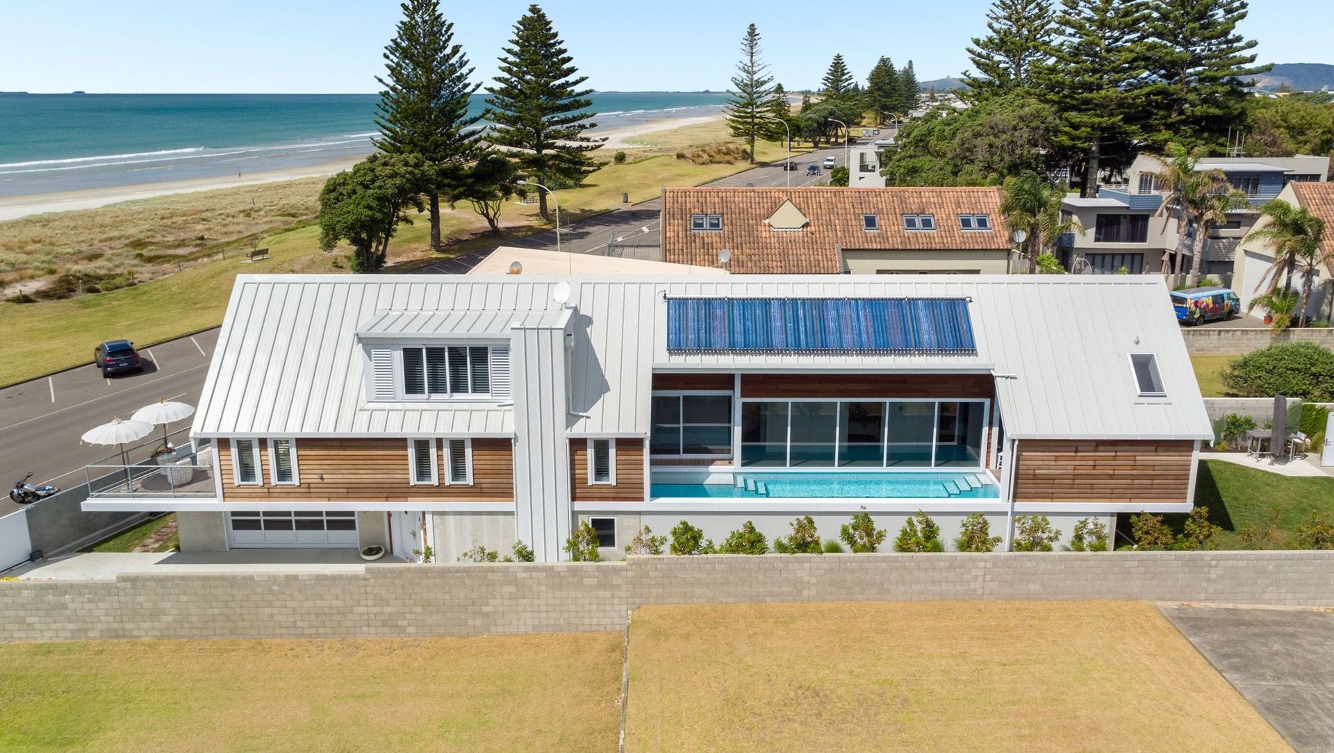 Marine Parade II banner