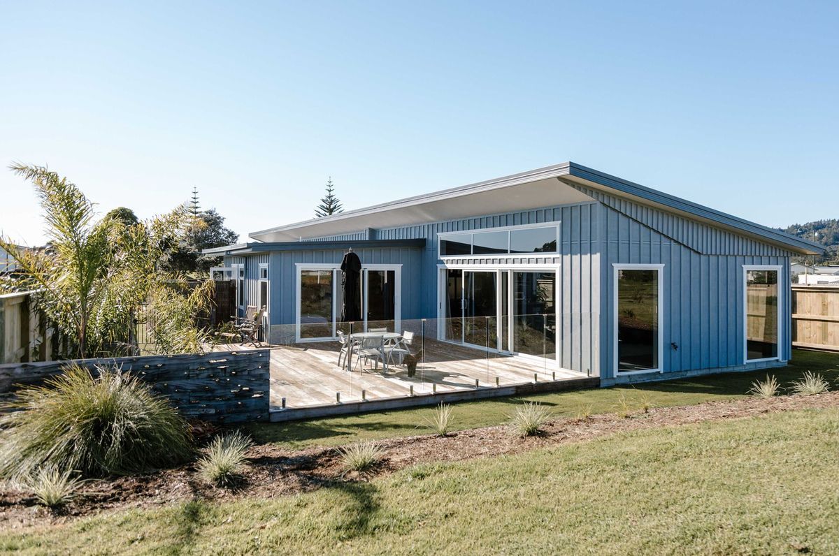 Matarangi Golf Course House