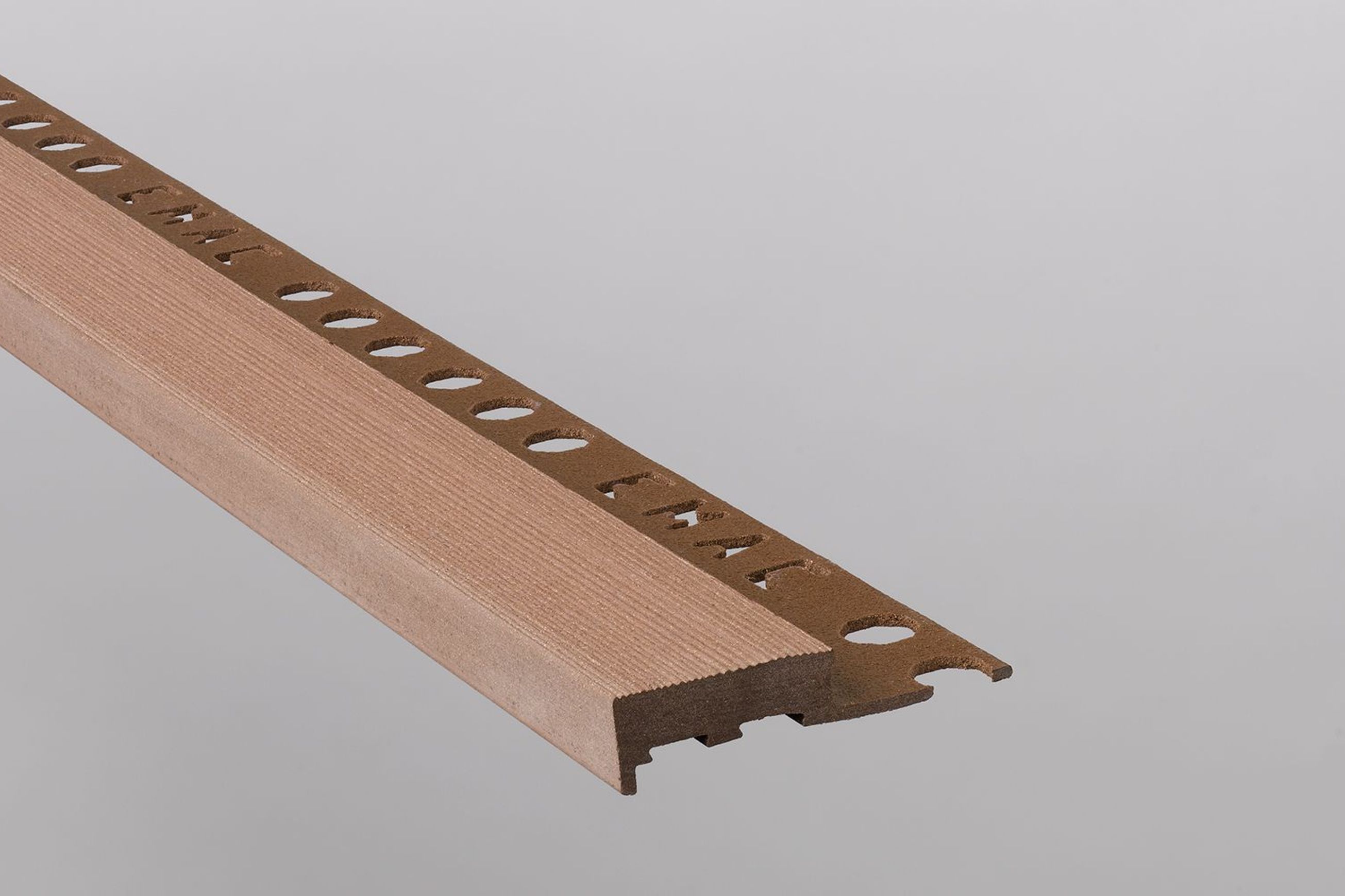 MaxiDakar - Stair Nosing Profile