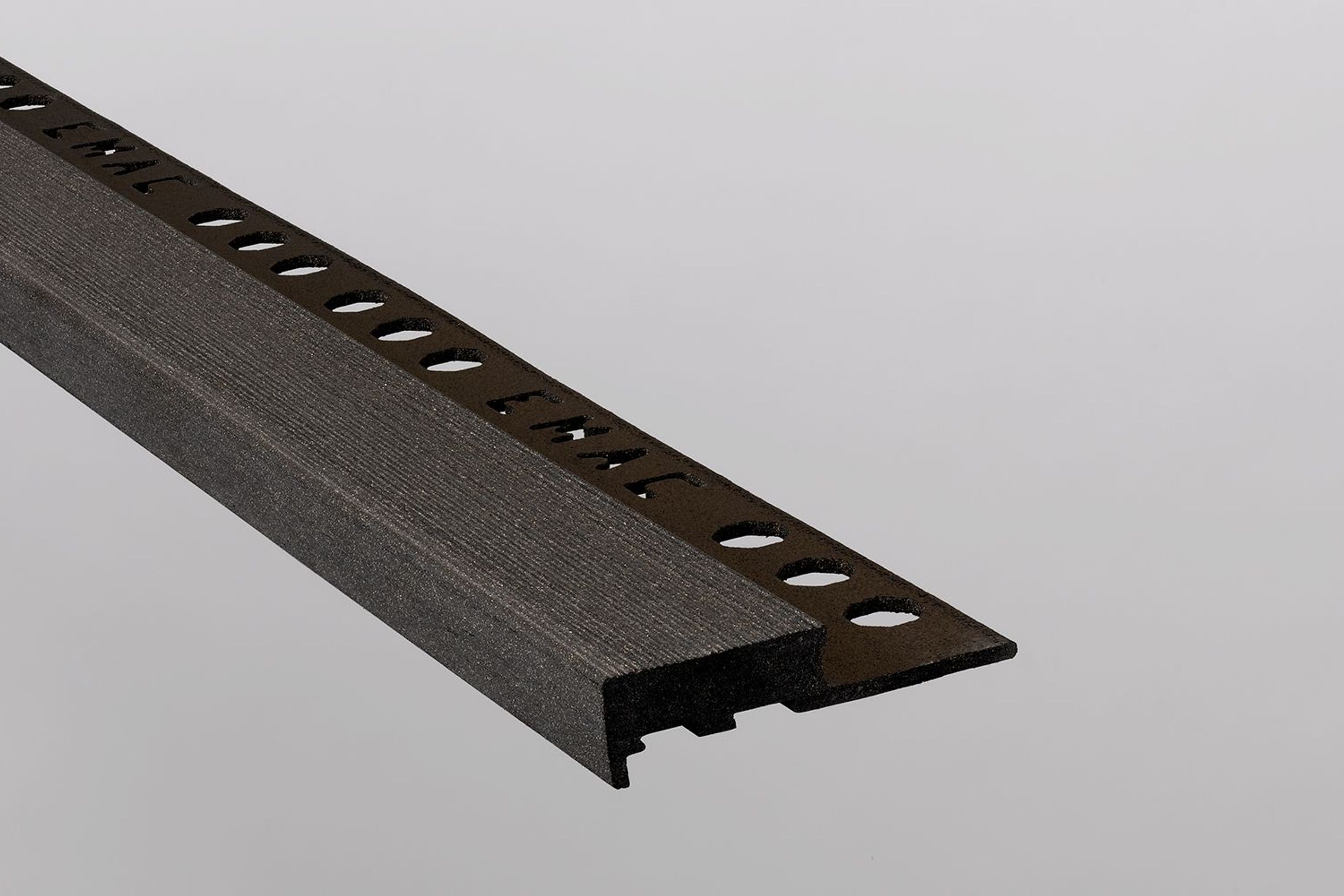 MaxiDakar - Stair Nosing Profile