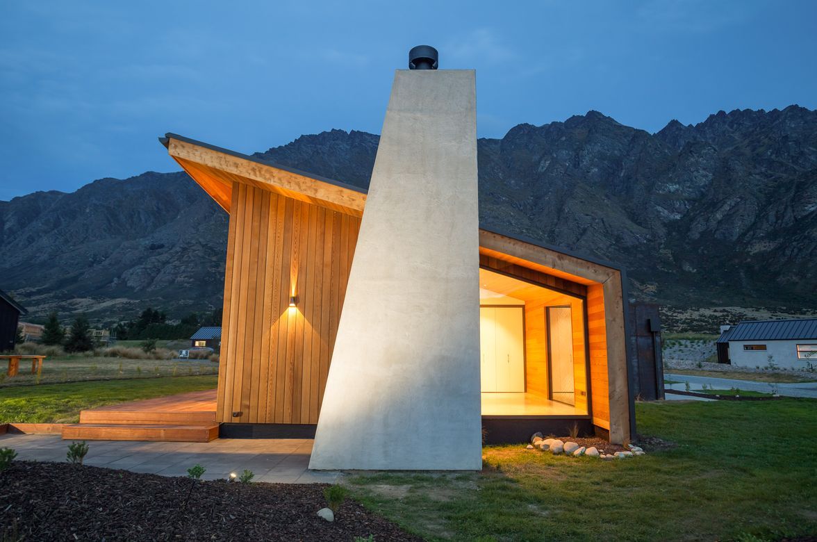 McKellar Drive House