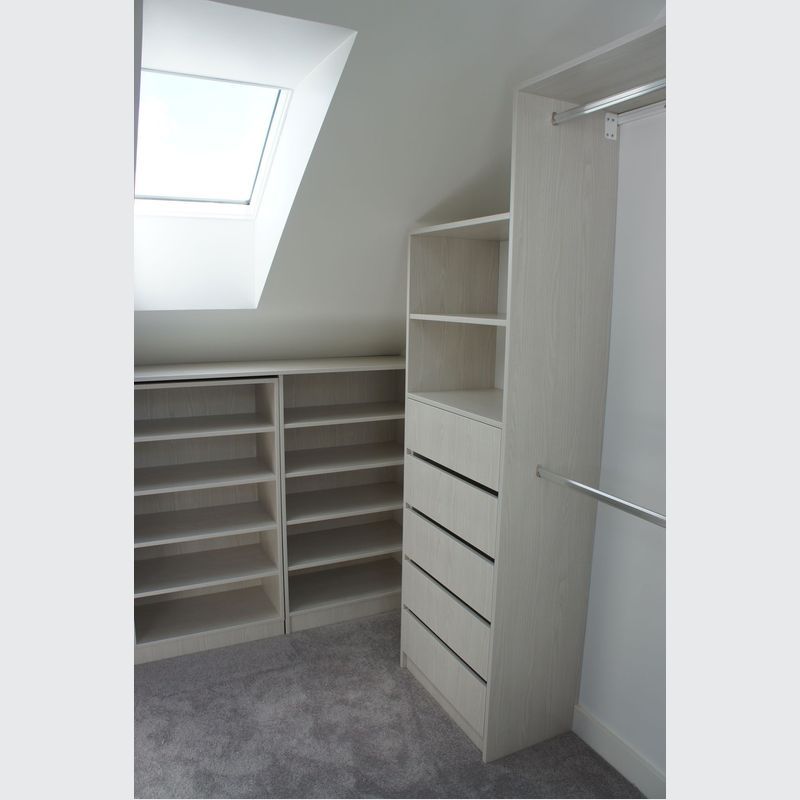 METRO range - Wardrobe in "Washed Oak" woodgrain