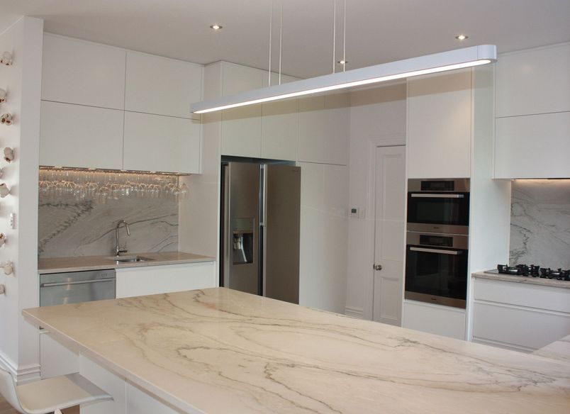 Minimalist White Kitchen