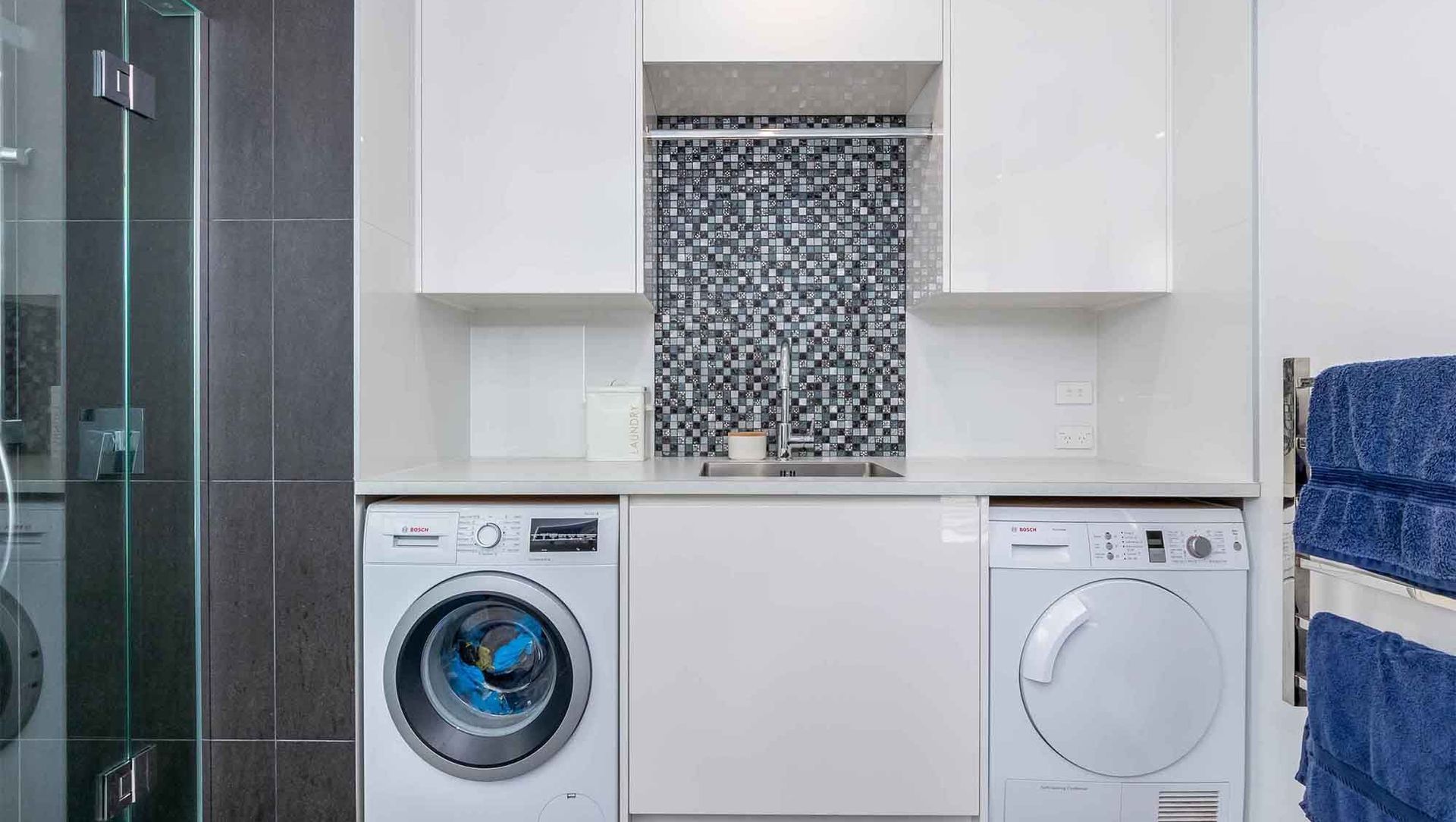 Mission Bay Laundry banner