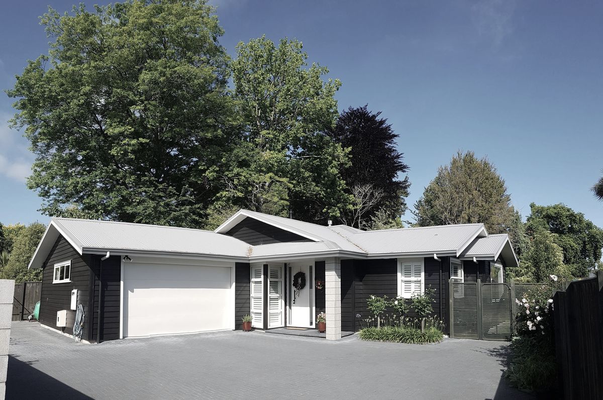 Moncur Home