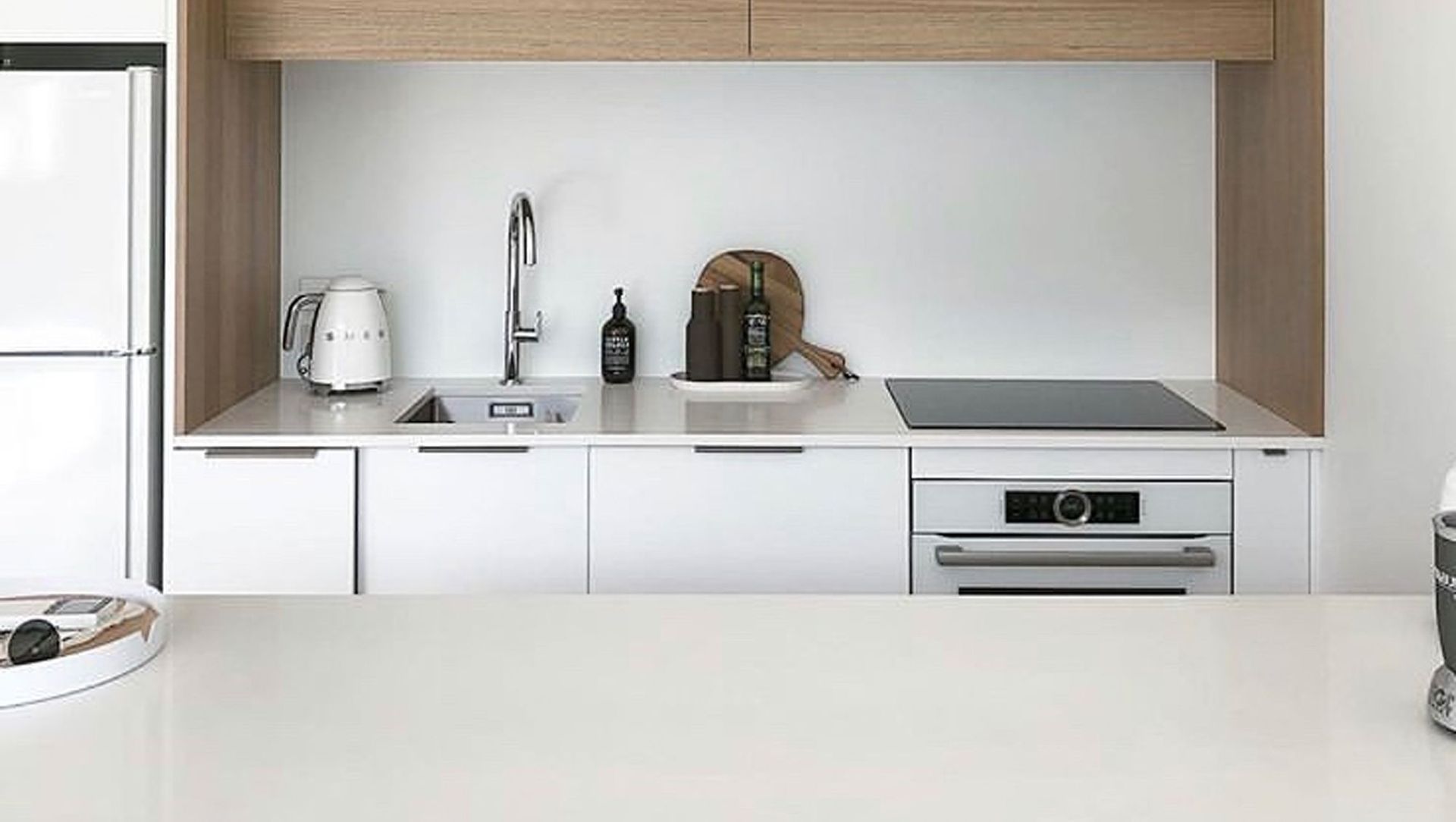 Kingsland Apartments banner