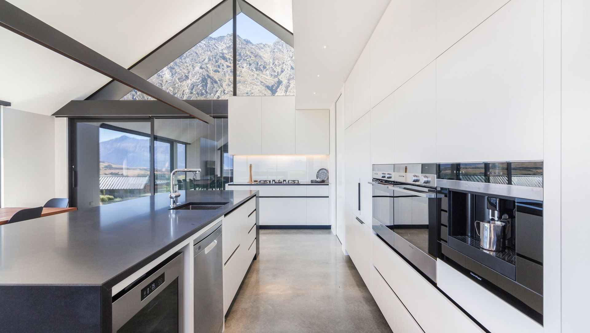 Monochromatic Jacks Point banner