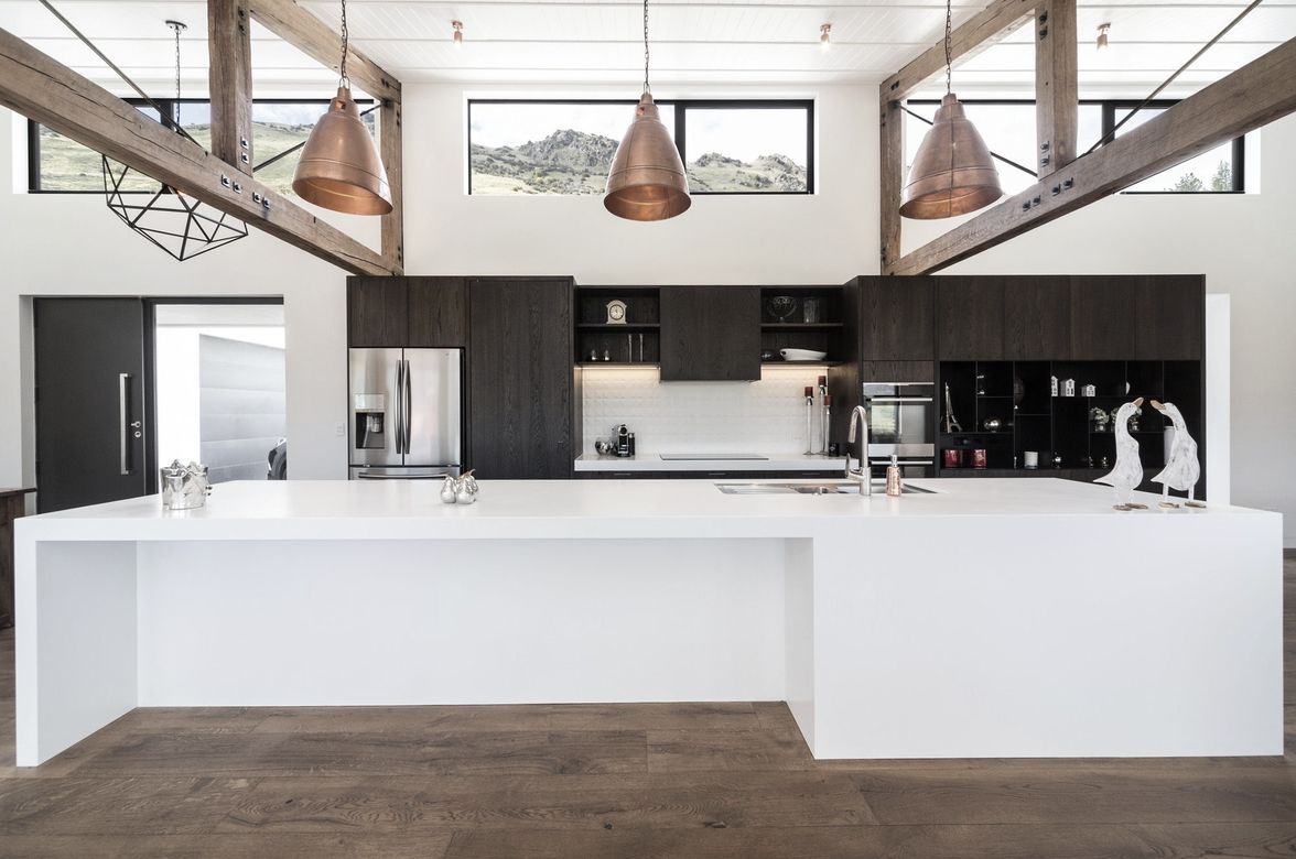 Monochrome Lake Hayes