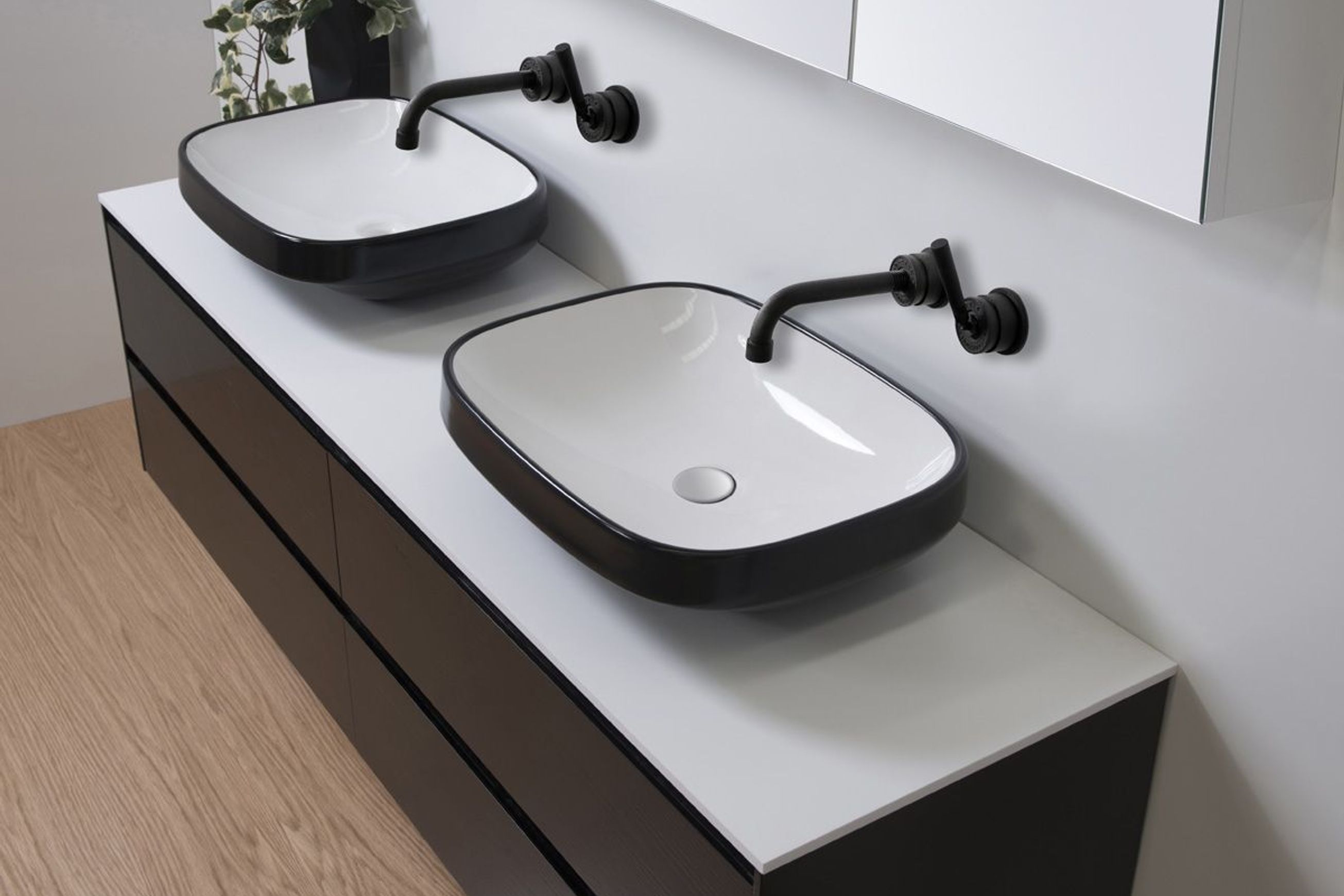 Moode Vanity By Michel Cesar