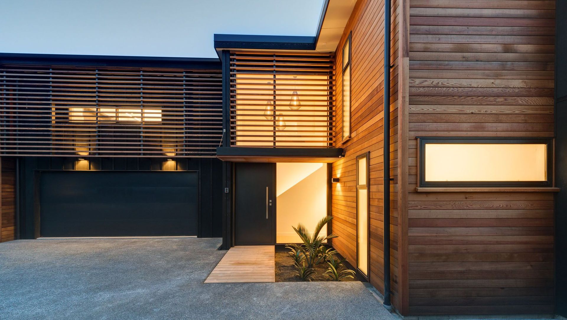 Mount House 2 banner