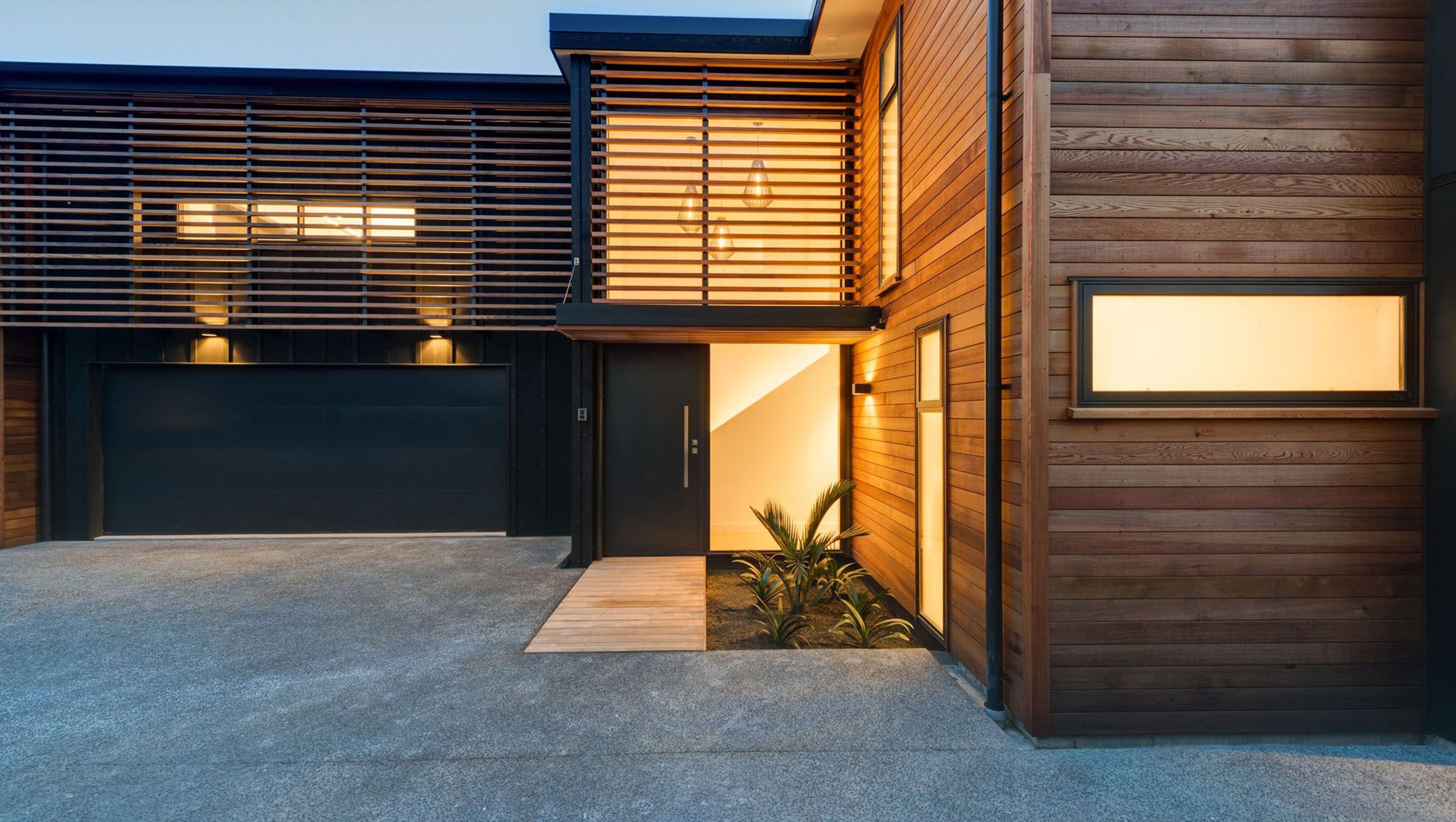 Mount House 2