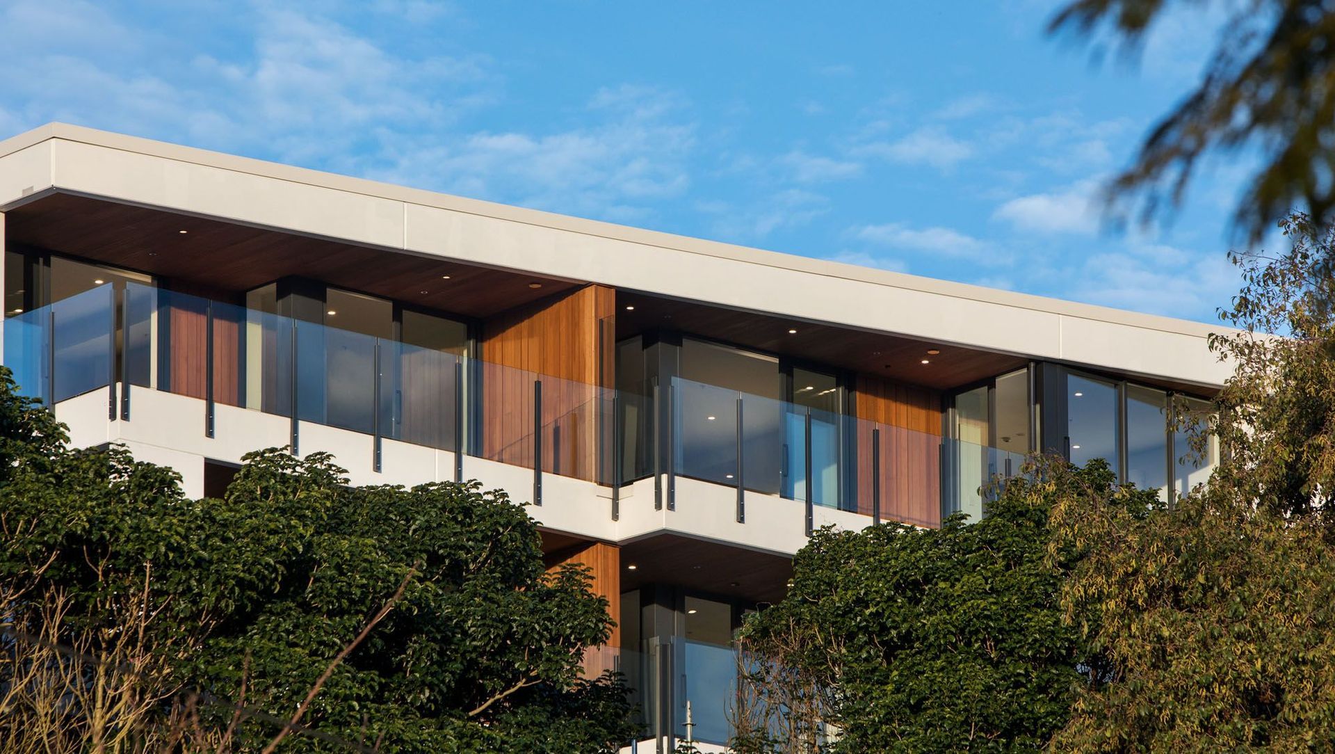 Nixon Central banner