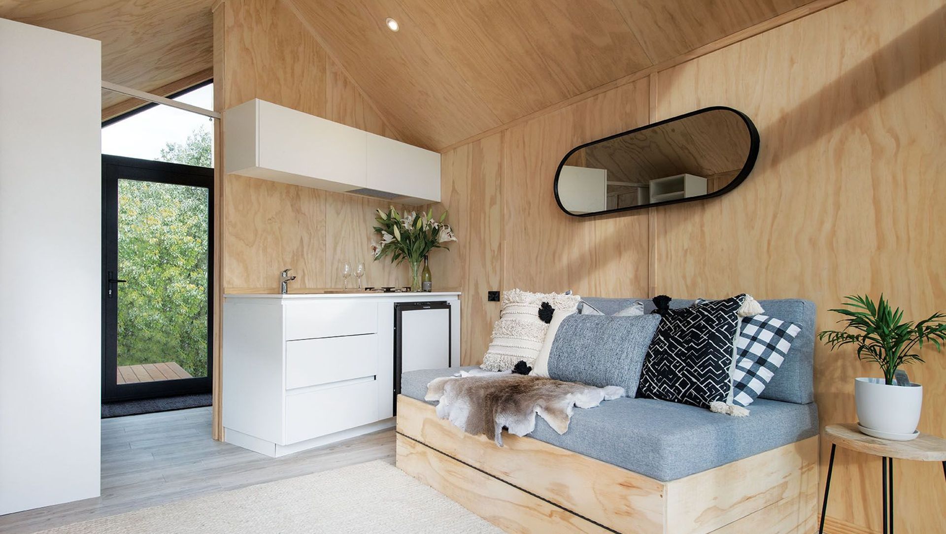 Nook Tiny House banner